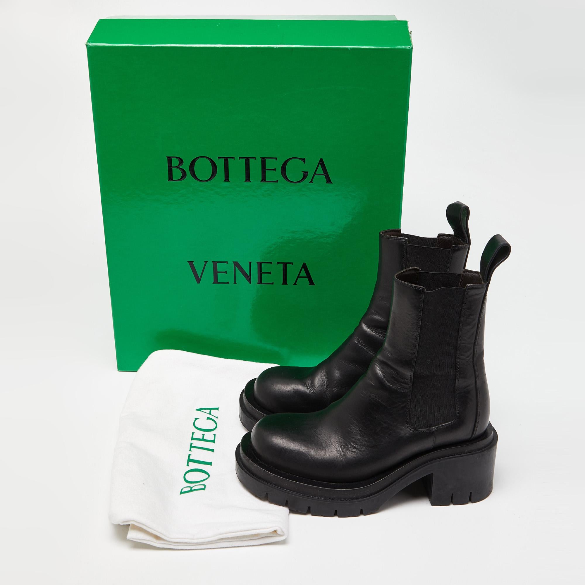 Bottega Veneta Black Leather Platform Chelsea Boots Size 5
