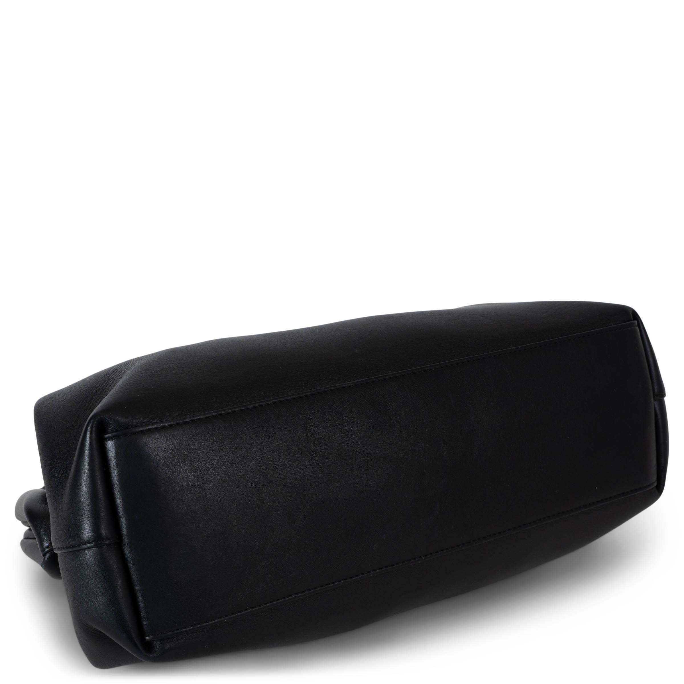 Bolso BOTTEGA VENETA de cuero negro POINT MEDIUM TOP HANDLE en Bastante bueno estado para la venta en Zürich, CH