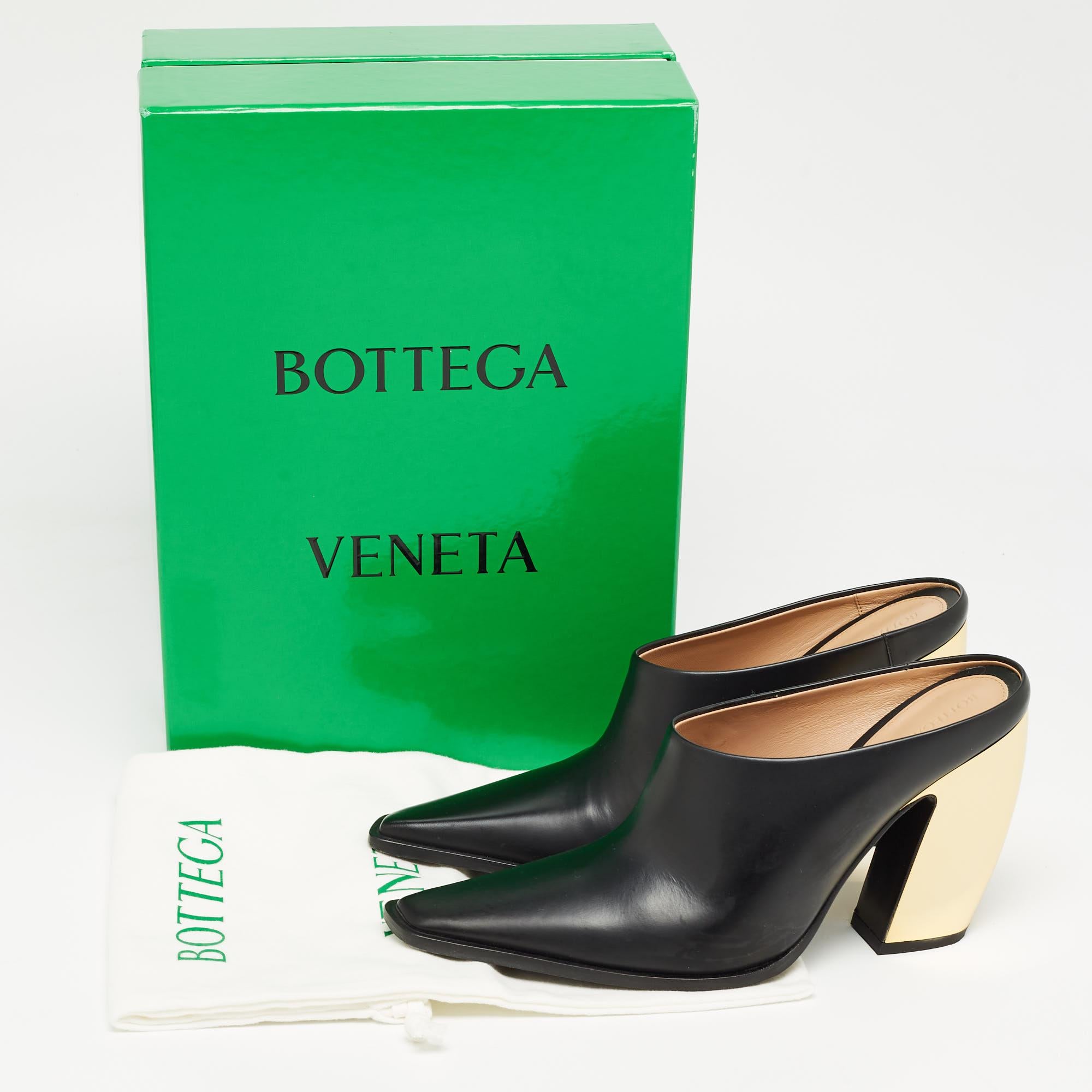 Bottega Veneta Black Leather Pointed Toe Mules Size 39 5