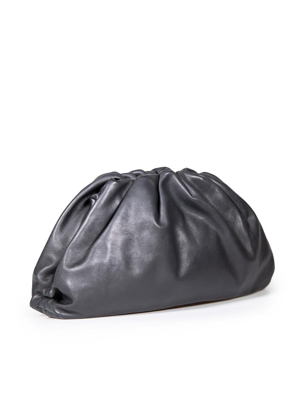 CONDITION is Good. Minor wear to bag is evident. Light wear to the leather surface which shows light scuff marks throughout, particularly inside the clasp of this used Bottega Veneta designer resale item.
 
 
 
 Details
 
 
 Model: Pouch
 
 Black
 
