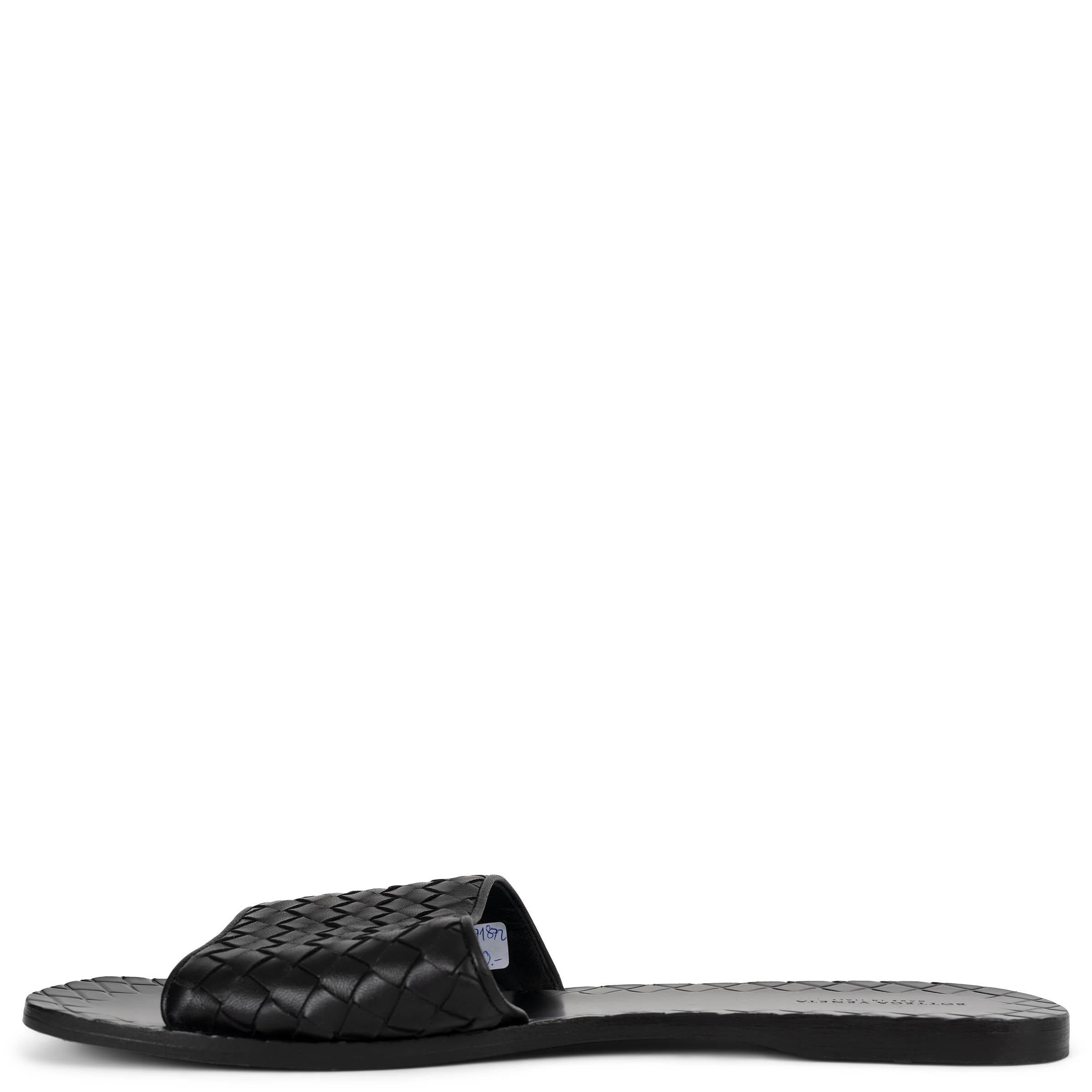 Black BOTTEGA VENETA black leather RAVELLO INTROCCIATO Sandals Shoes 41 fit 40