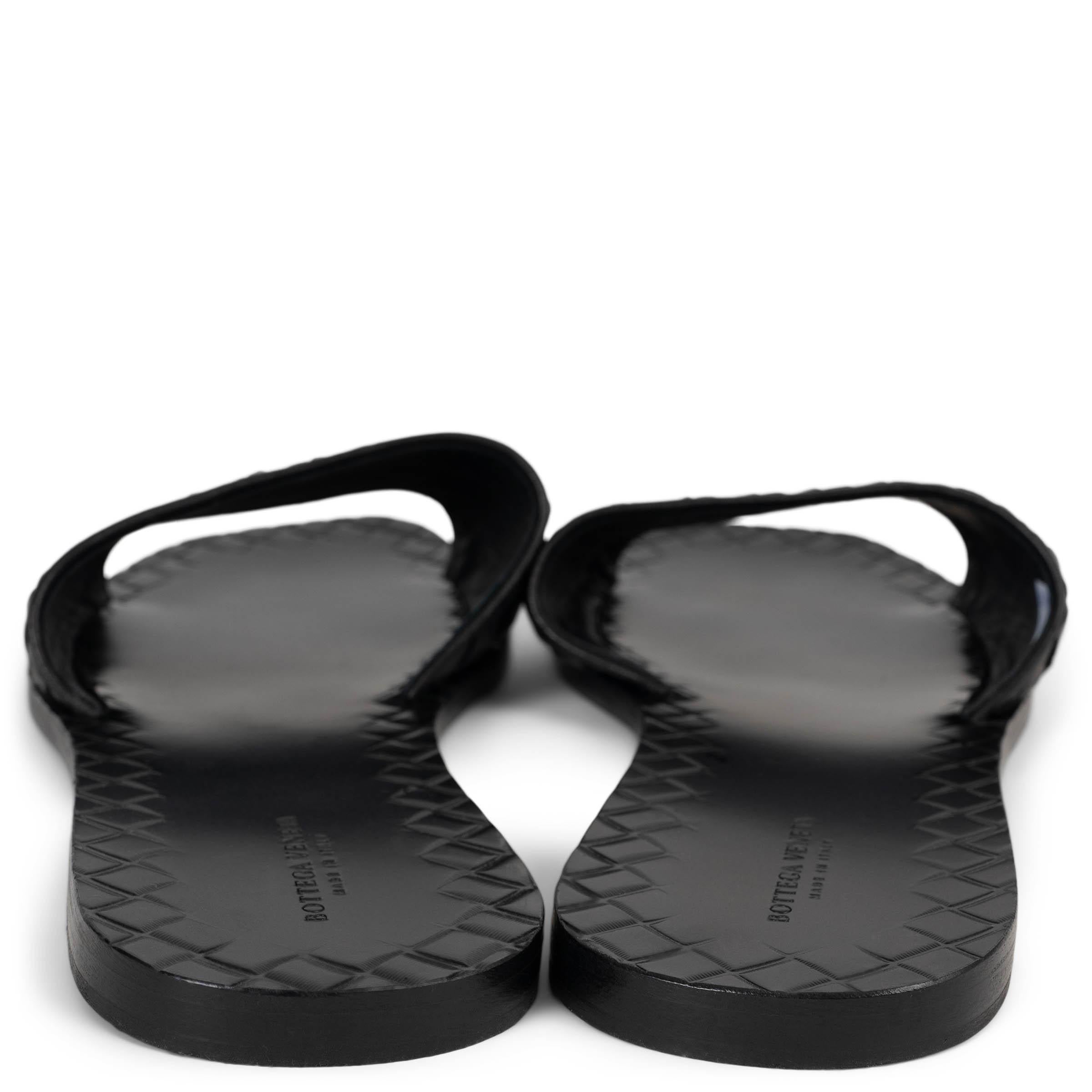BOTTEGA VENETA black leather RAVELLO INTROCCIATO Sandals Shoes 41 fit 40 In Excellent Condition In Zürich, CH