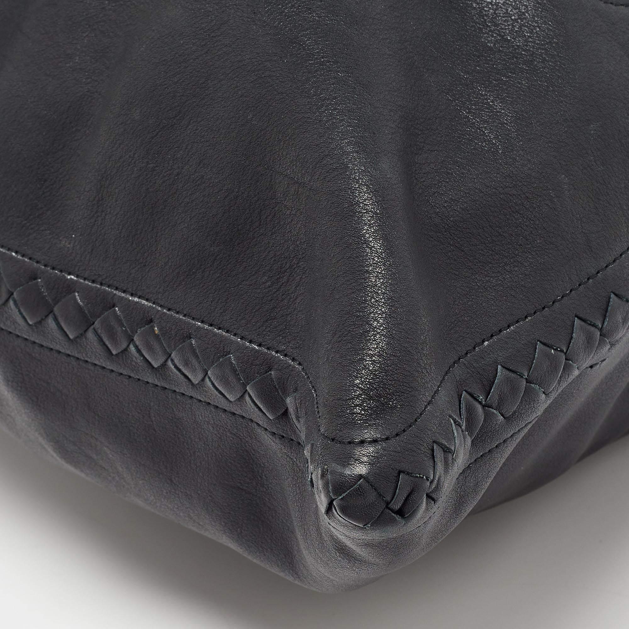 Bottega Veneta Black Leather Tote For Sale 6
