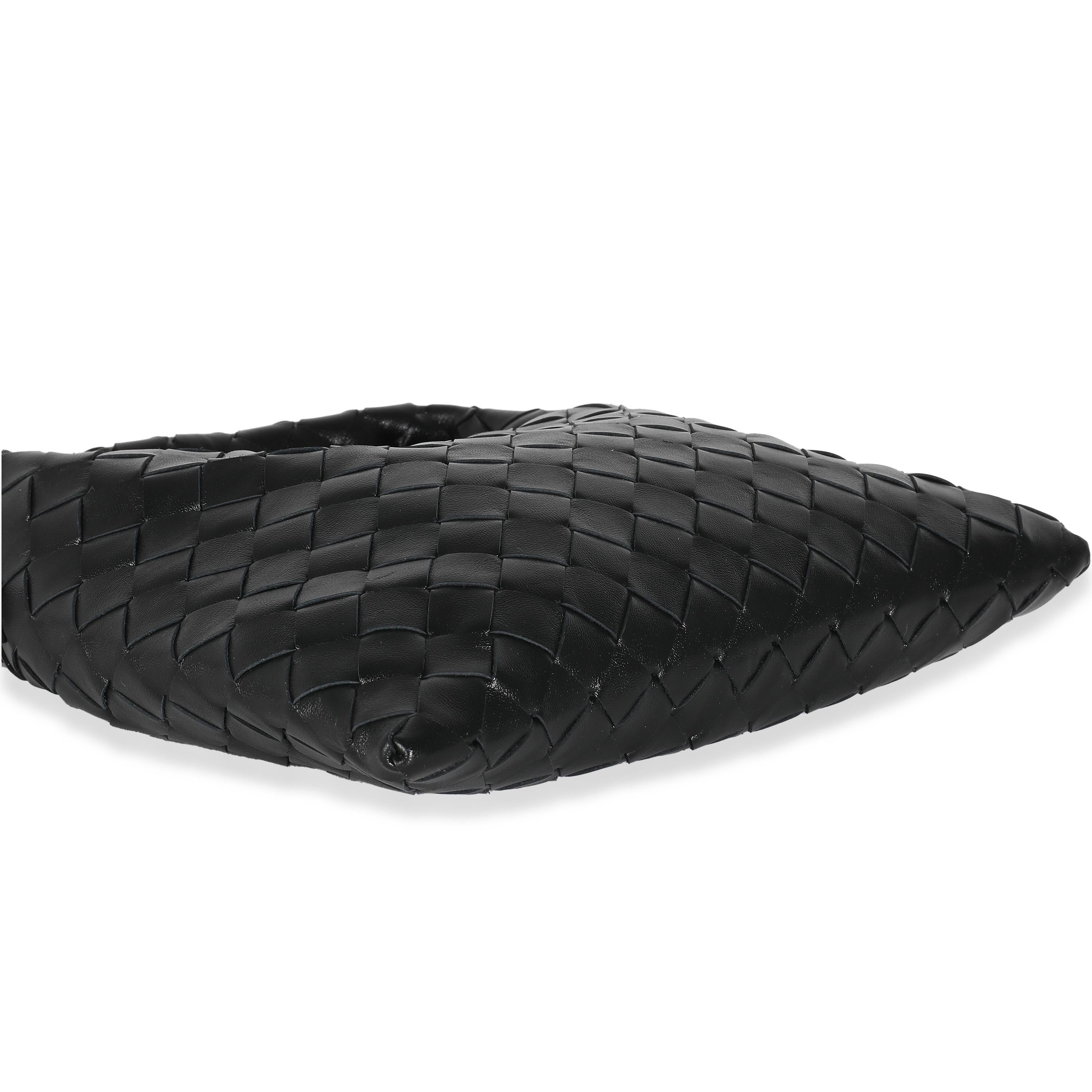 Bottega Veneta Black Nappa Intrecciato Mini Hop Hobo For Sale 2