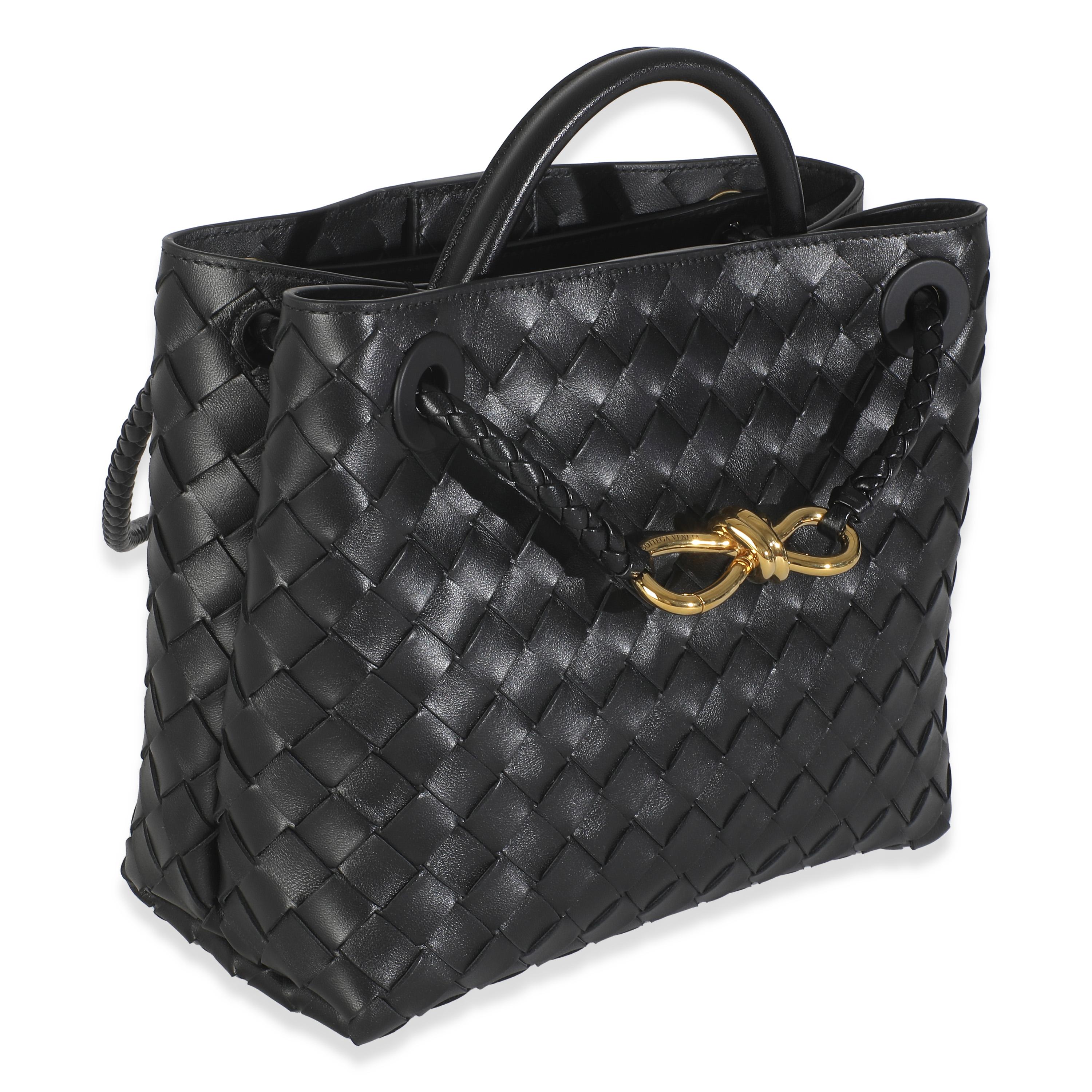 Listing Title: Bottega Veneta Black Nappa Intrecciato Small Andiamo Bag
SKU: 146199
MSRP: 4700.00 USD
Condition: Pre-owned 
Handbag Condition: Excellent
Condition Comments: Item is in excellent condition and displays light signs of wear.   Minor