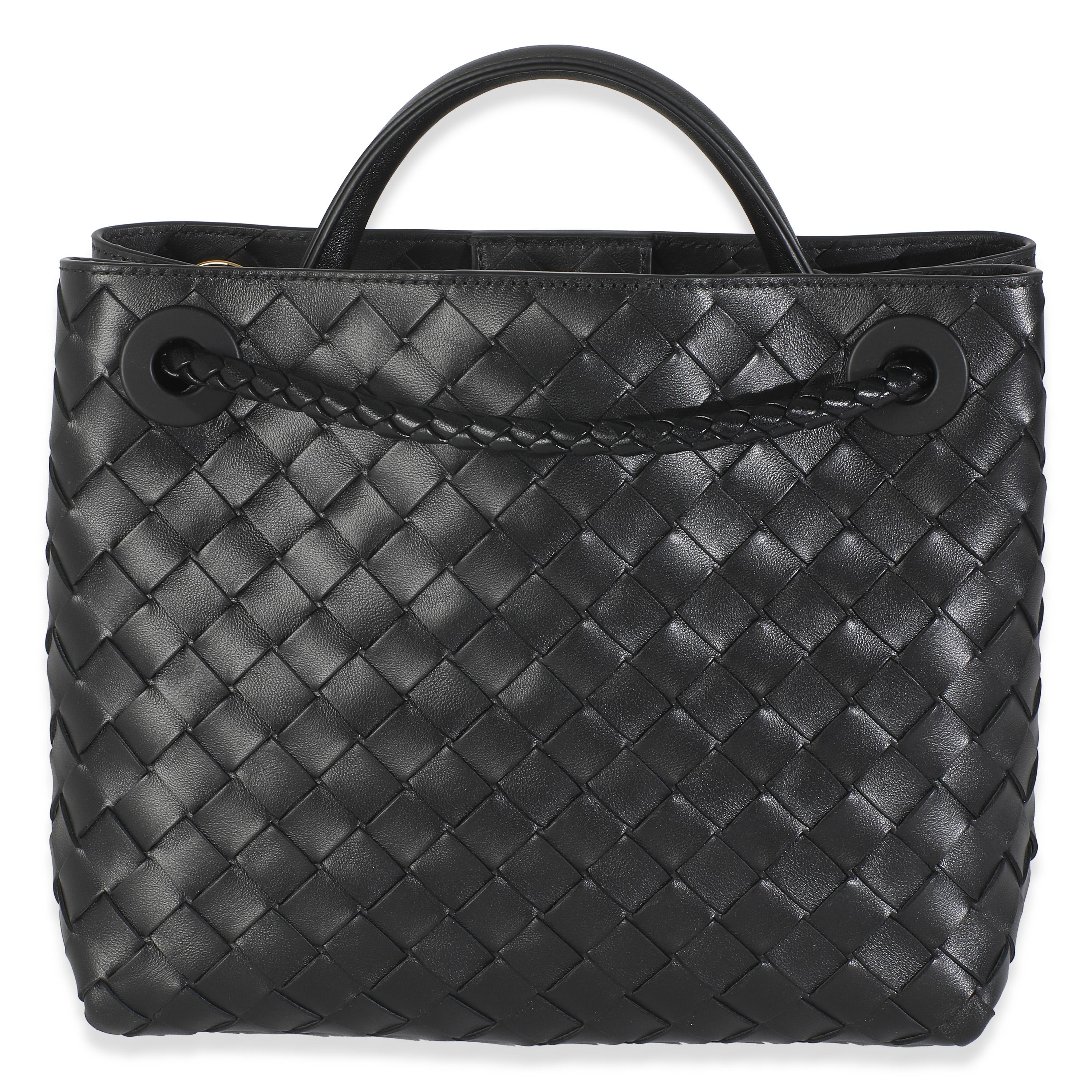 Bottega Veneta Black Nappa Intrecciato Small Andiamo Bag For Sale 3