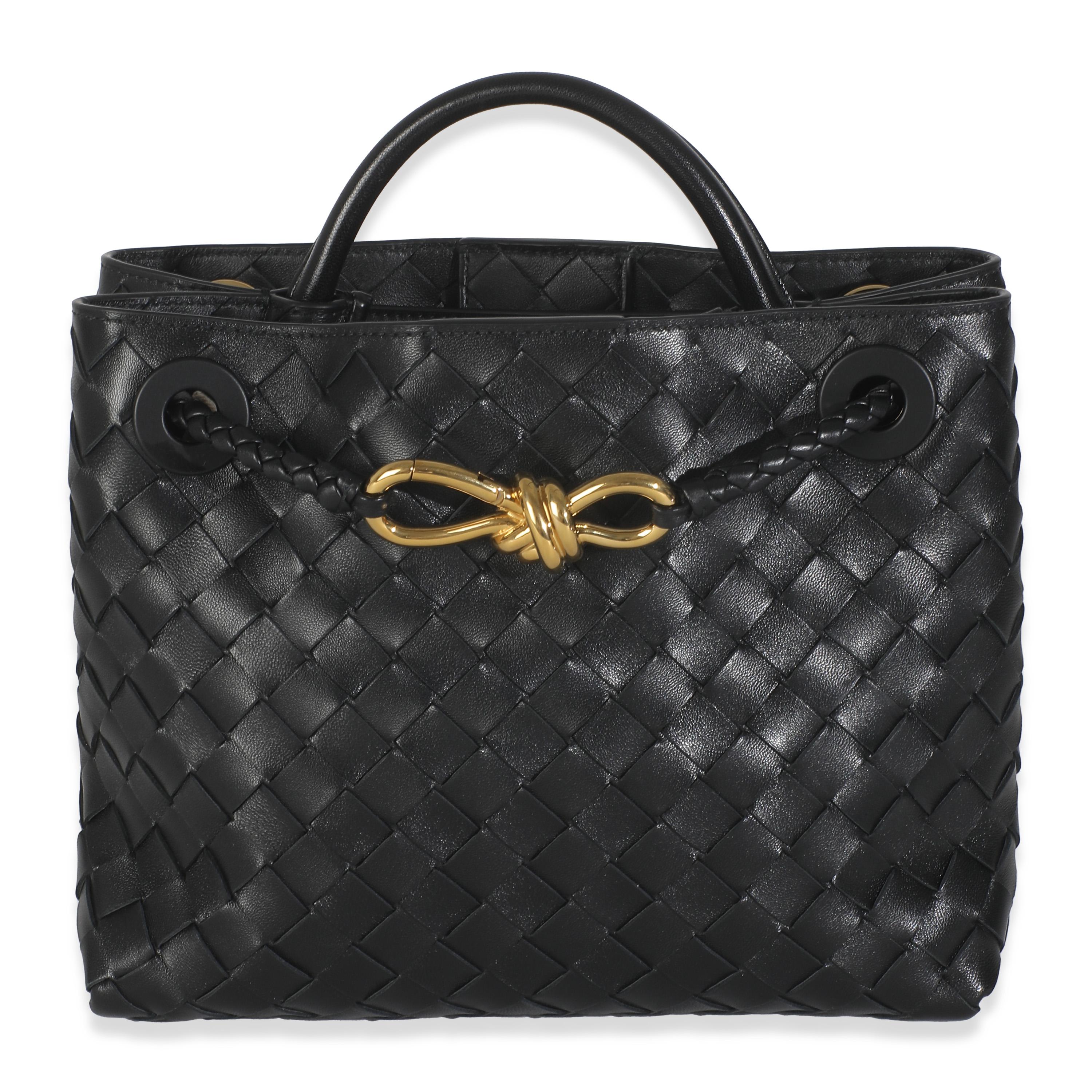 Bottega Veneta Black Nappa Intrecciato Small Andiamo Bag For Sale