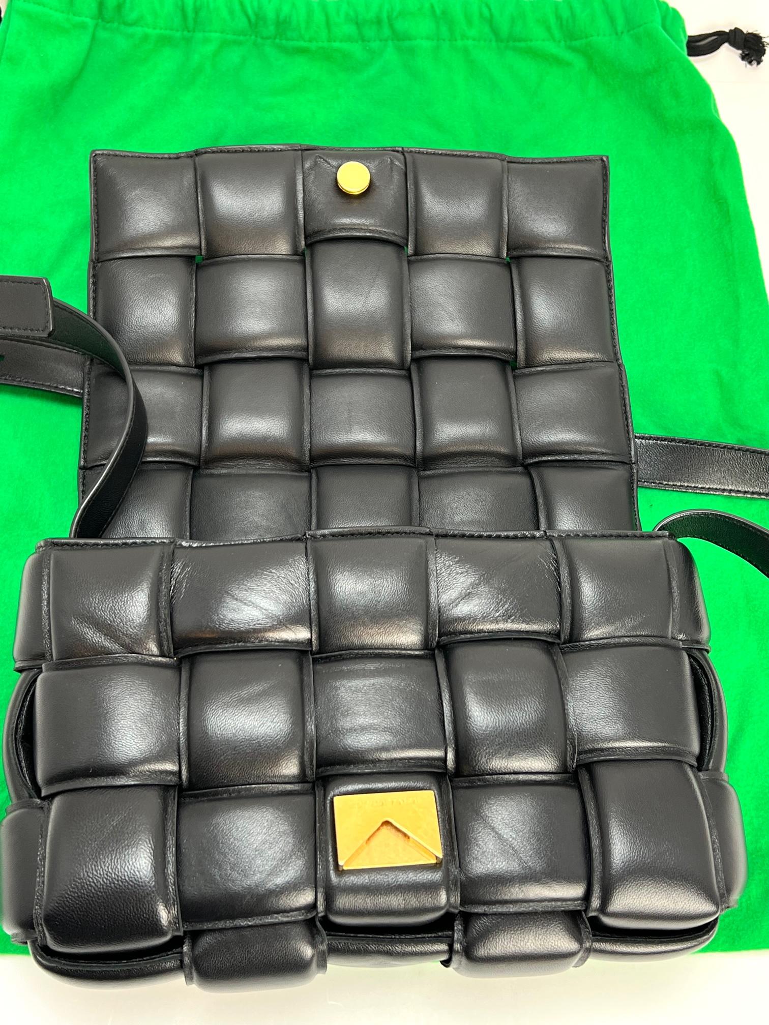 Bottega Veneta Black Nappa Maxi Intreccio Padded Cassette Crossbody Bag 5