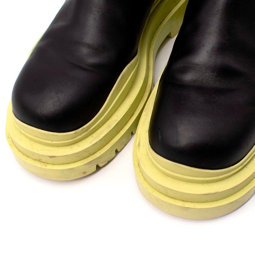 Bottega Veneta Black & Neon Green Tire Leather Boots In Excellent Condition For Sale In London, GB