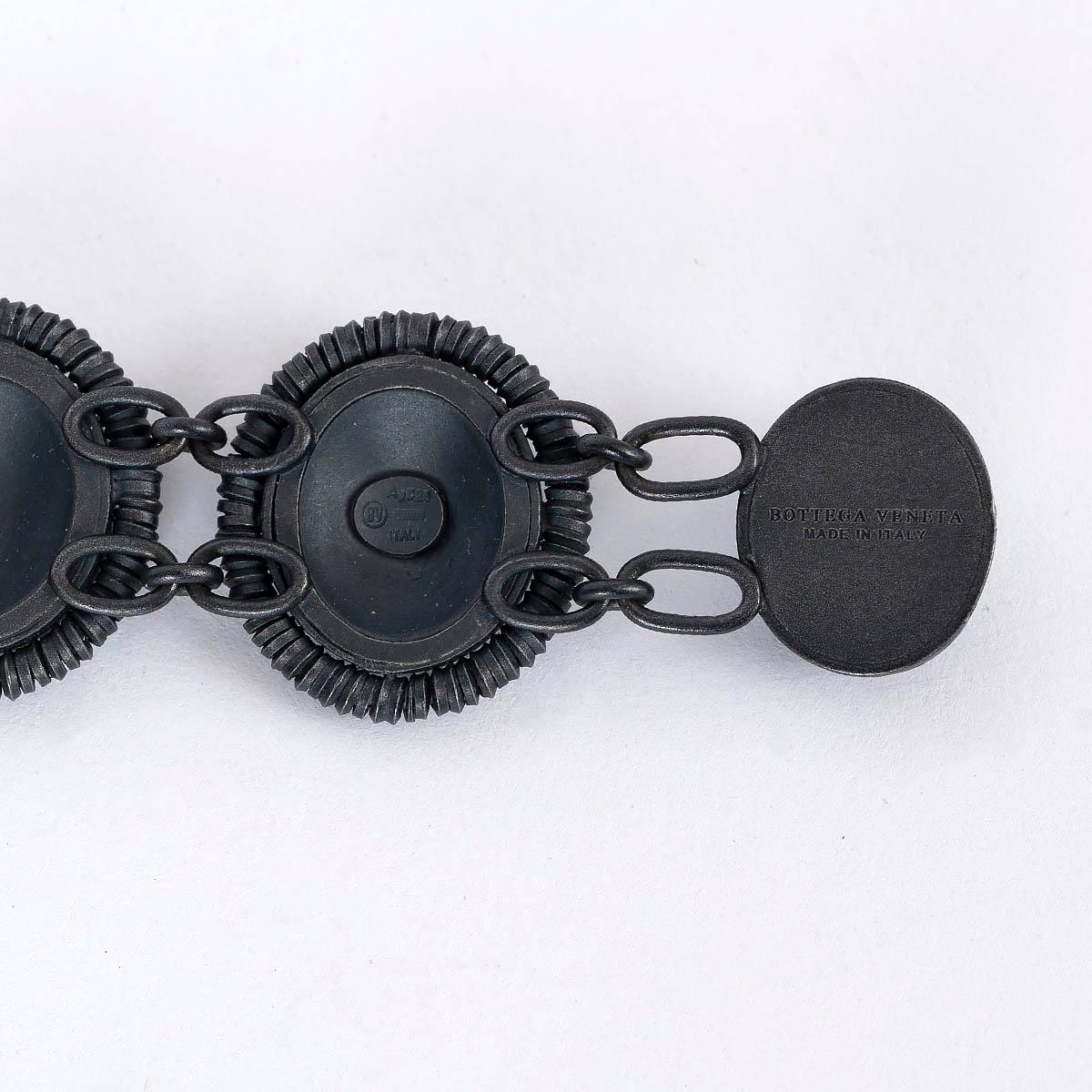 BOTTEGA VENETA black OXIDISED STERLING SILVER 2011 CAMEO Bracelet For Sale 1