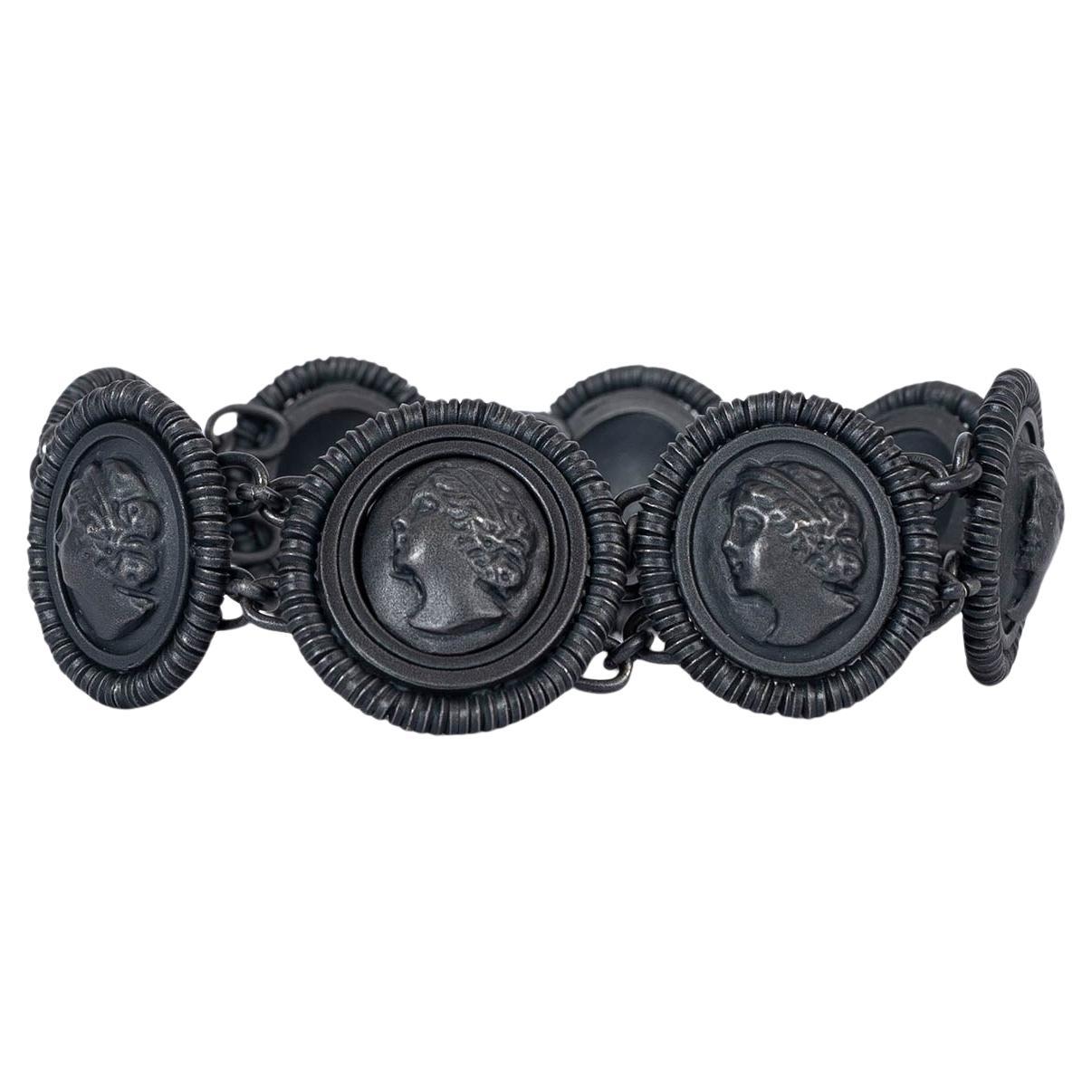 BOTTEGA VENETA black OXIDISED STERLING SILVER 2011 CAMEO Bracelet For Sale
