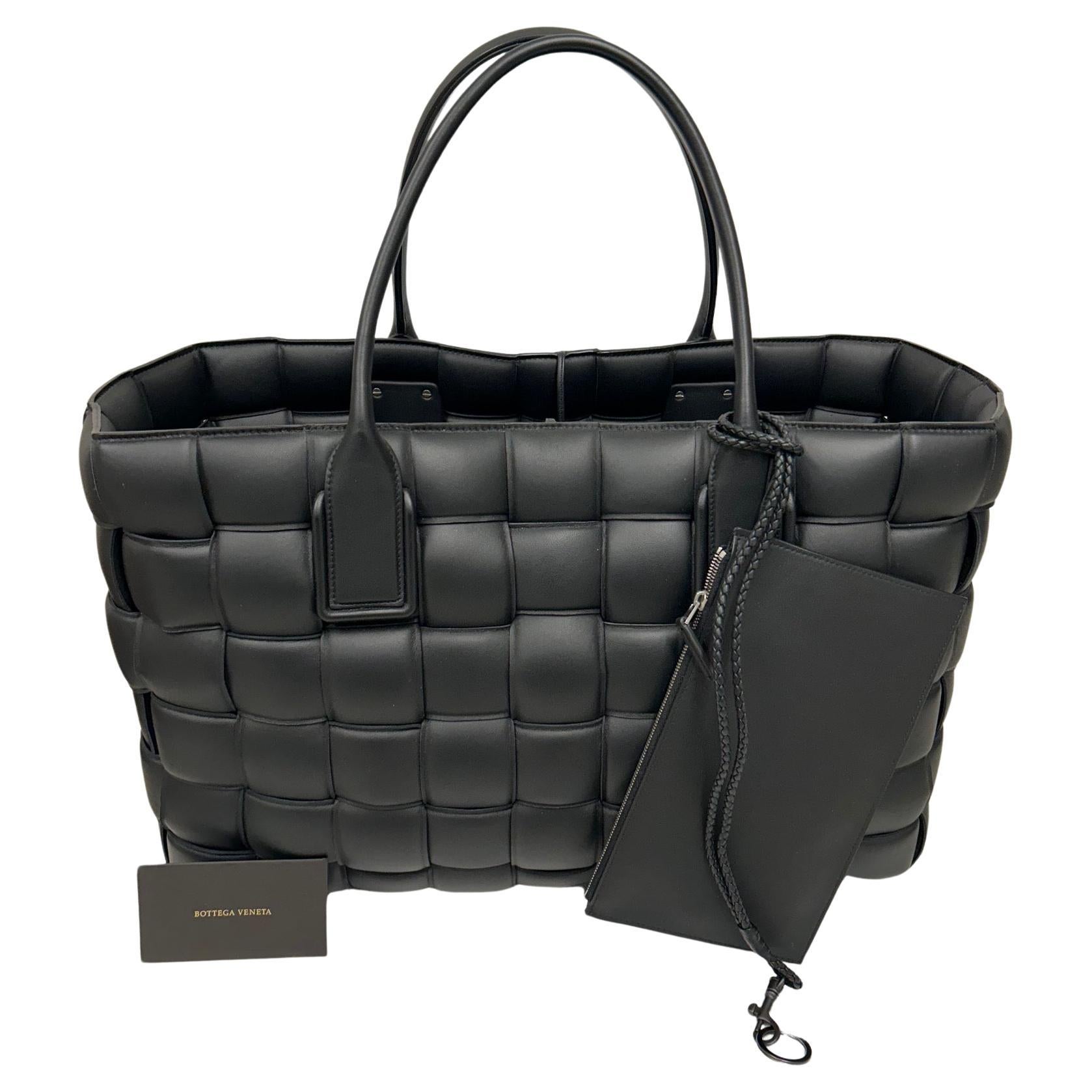 Women's Bottega Veneta Black Padded Cabat XL Tote Bag For Sale