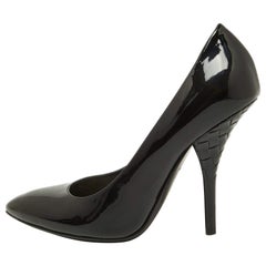 Bottega Veneta Black Patent Leather Pointed Toe Pumps Size 39