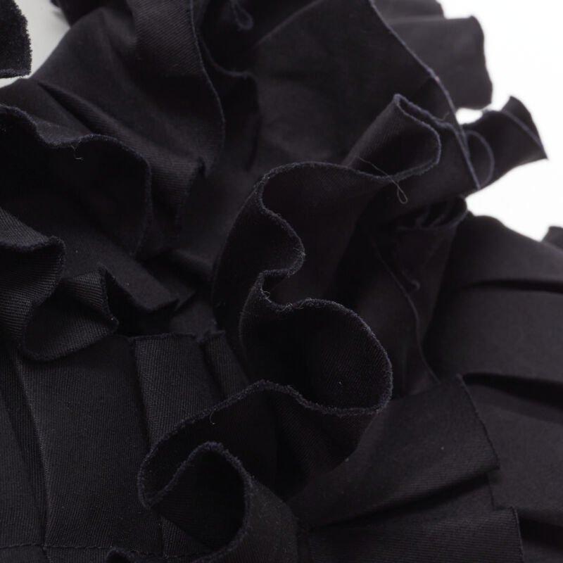 BOTTEGA VENETA schwarzes plissiertes Rüschen-Bustier-Top mit einer Schulterkorsett IT38 XS im Angebot 3