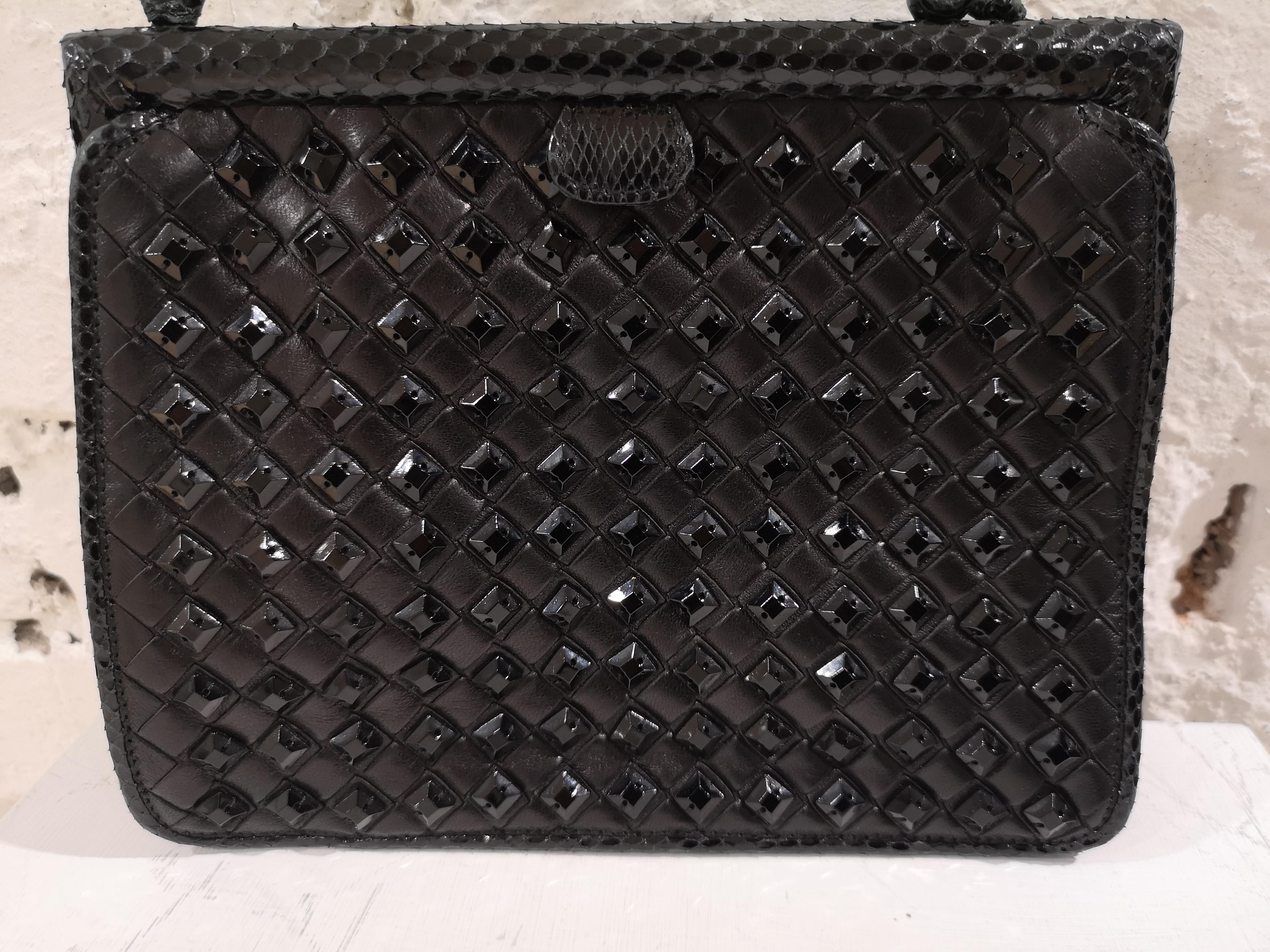 Women's Bottega Veneta black python skin beads pochette / handbag