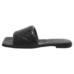 Bottega Veneta Black Quilted Leather Lido Flat Slides Szie 39