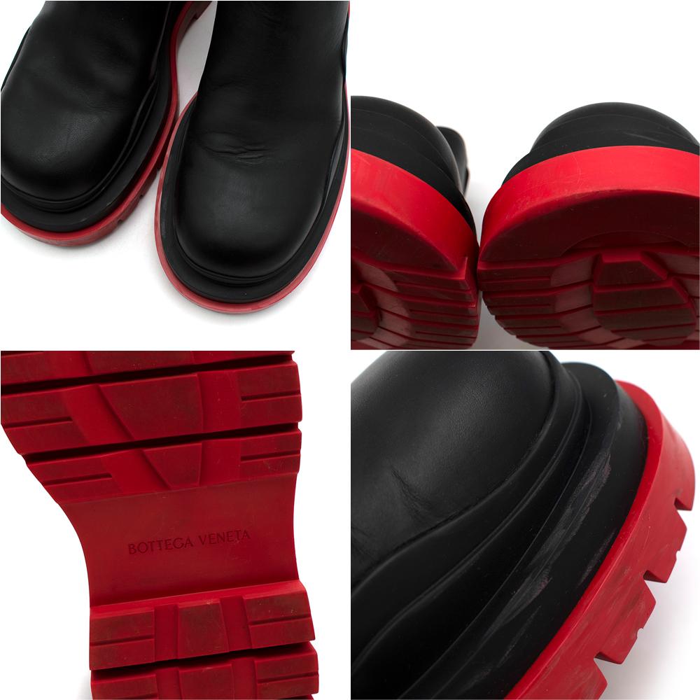Bottega Veneta Black & Red Leather Tire Boots - Us size 9 For Sale 2