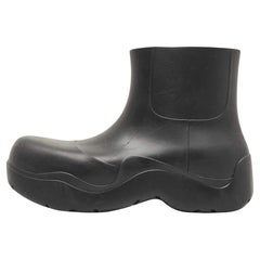Used Bottega Veneta Black Rubber Puddle Ankle Boot Size 42