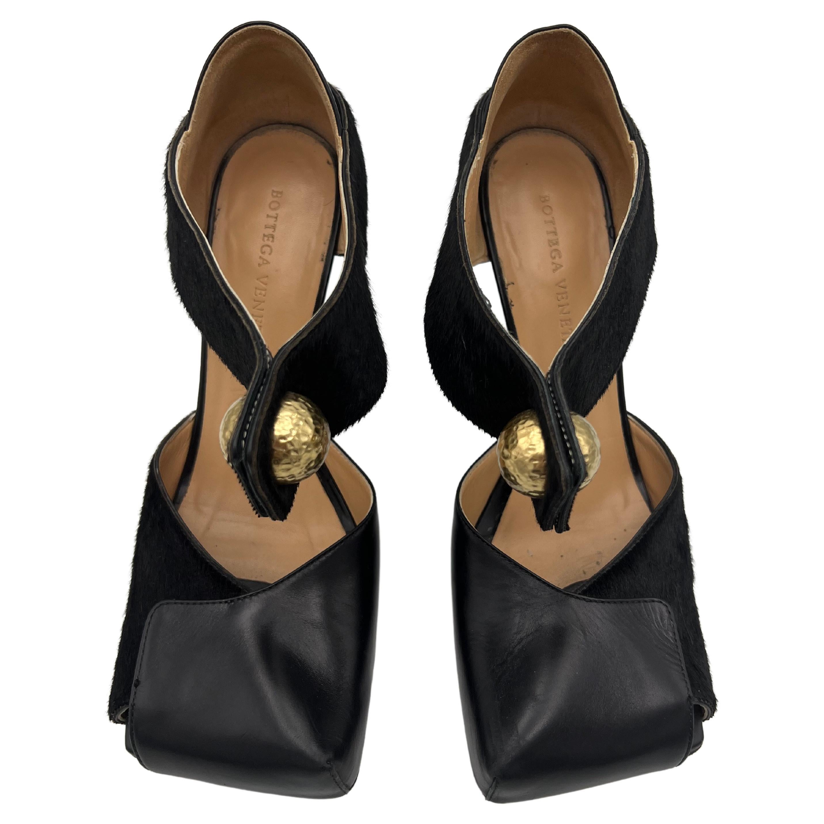 BOTTEGA VENETA Black Leather and Calf Hair High Heel Pumps, Size 38.5