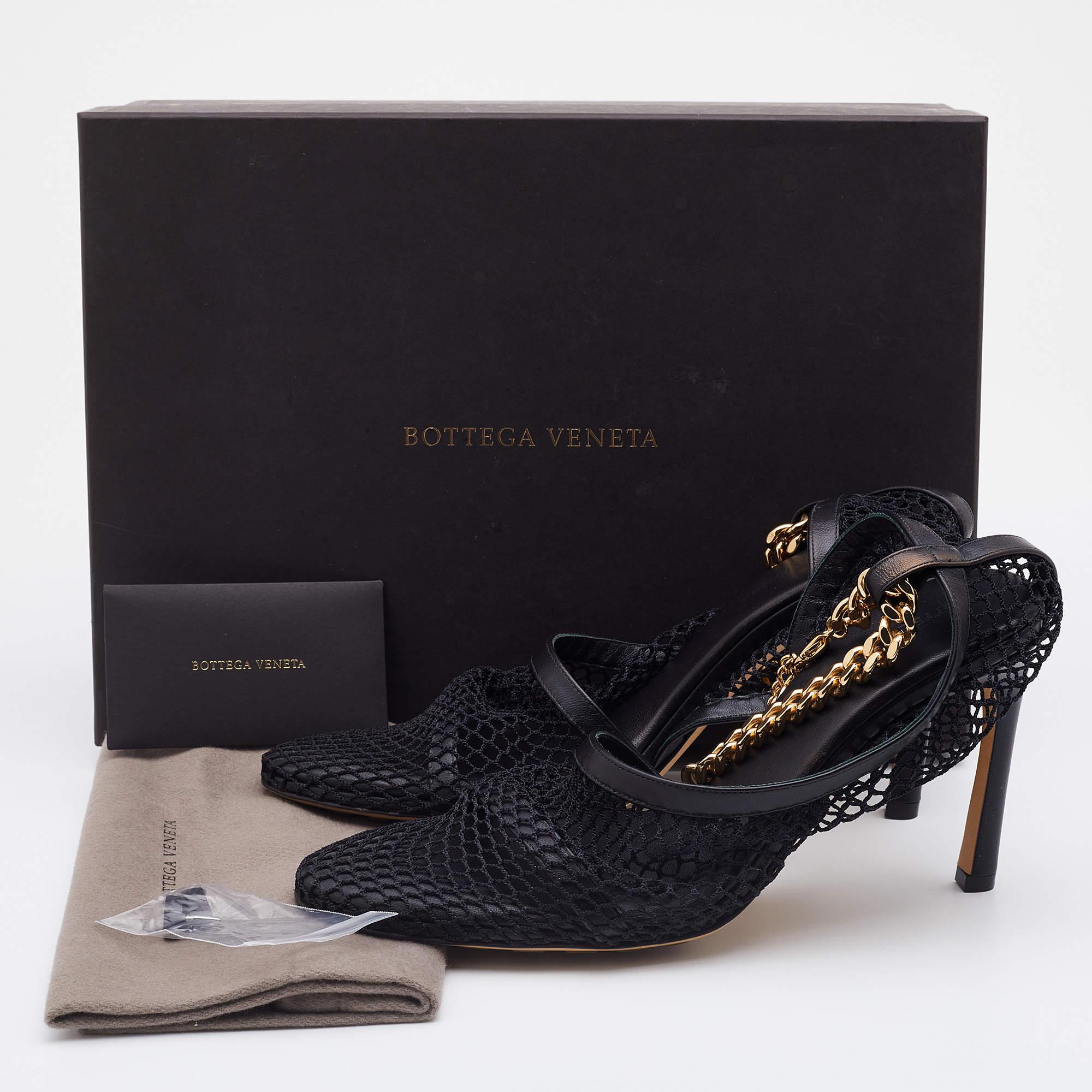 Bottega Veneta Black Stretch Mesh and Leather D'orsay Pumps Size 37 For Sale 5
