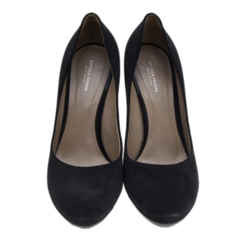 Bottega Veneta Bombas de plataforma de ante negro y charol talla 40.5 Negro en venta