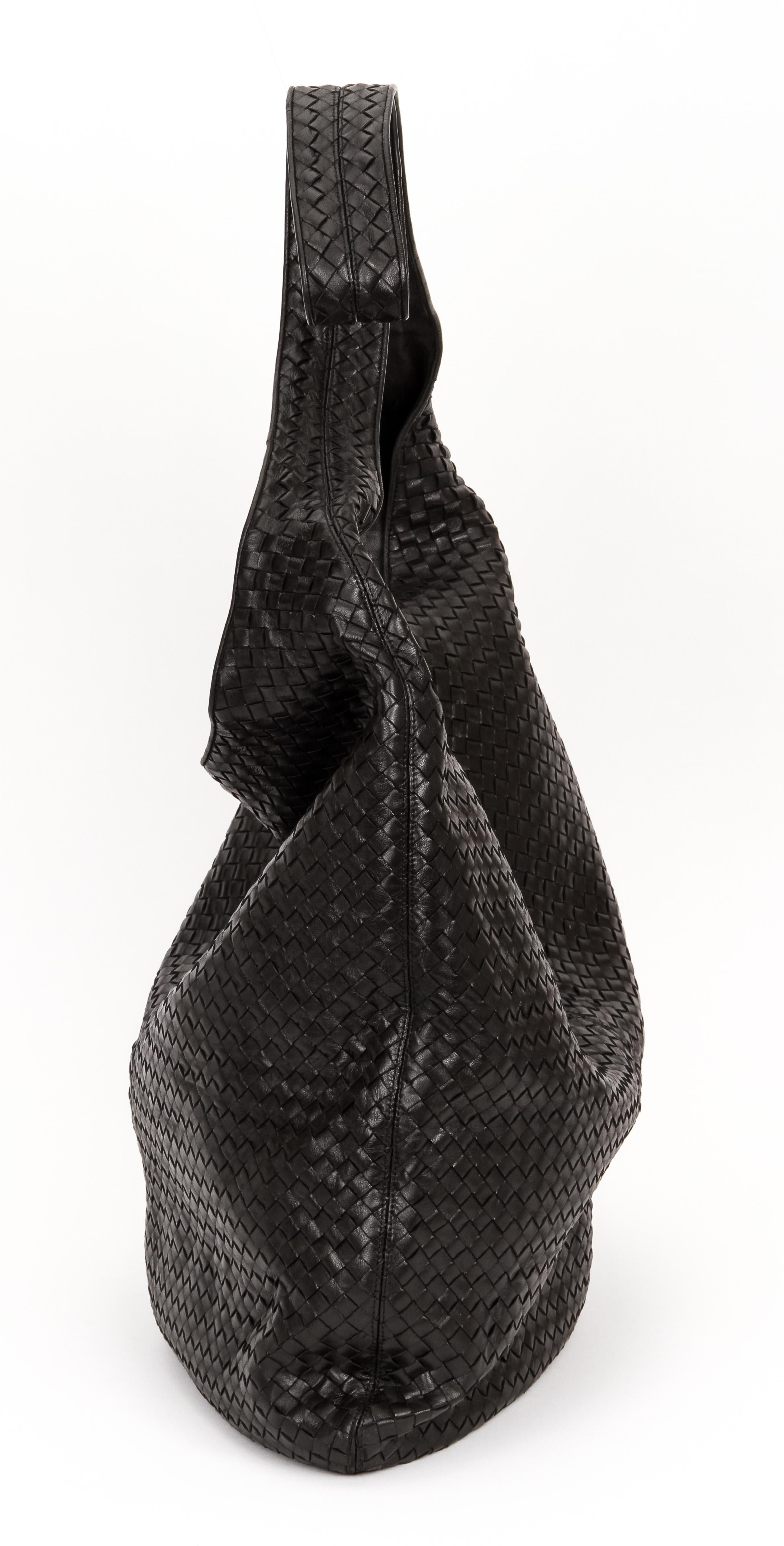 Nero Bottega Veneta Borsa nera unisex in pelle Intrecciato XXL