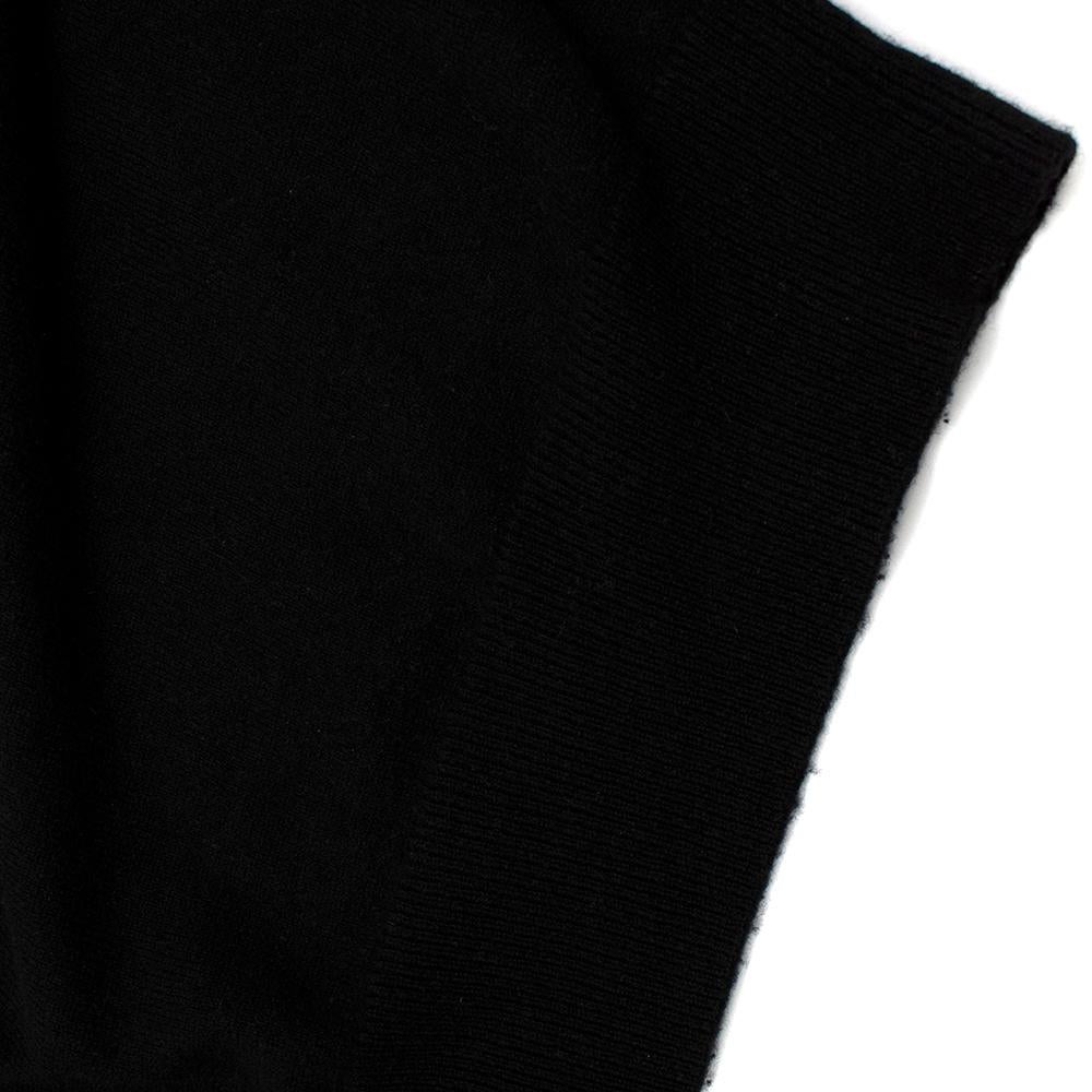 Bottega Veneta Black V-Neck Cropped Cashmere Jumper - Size XXS For Sale 3