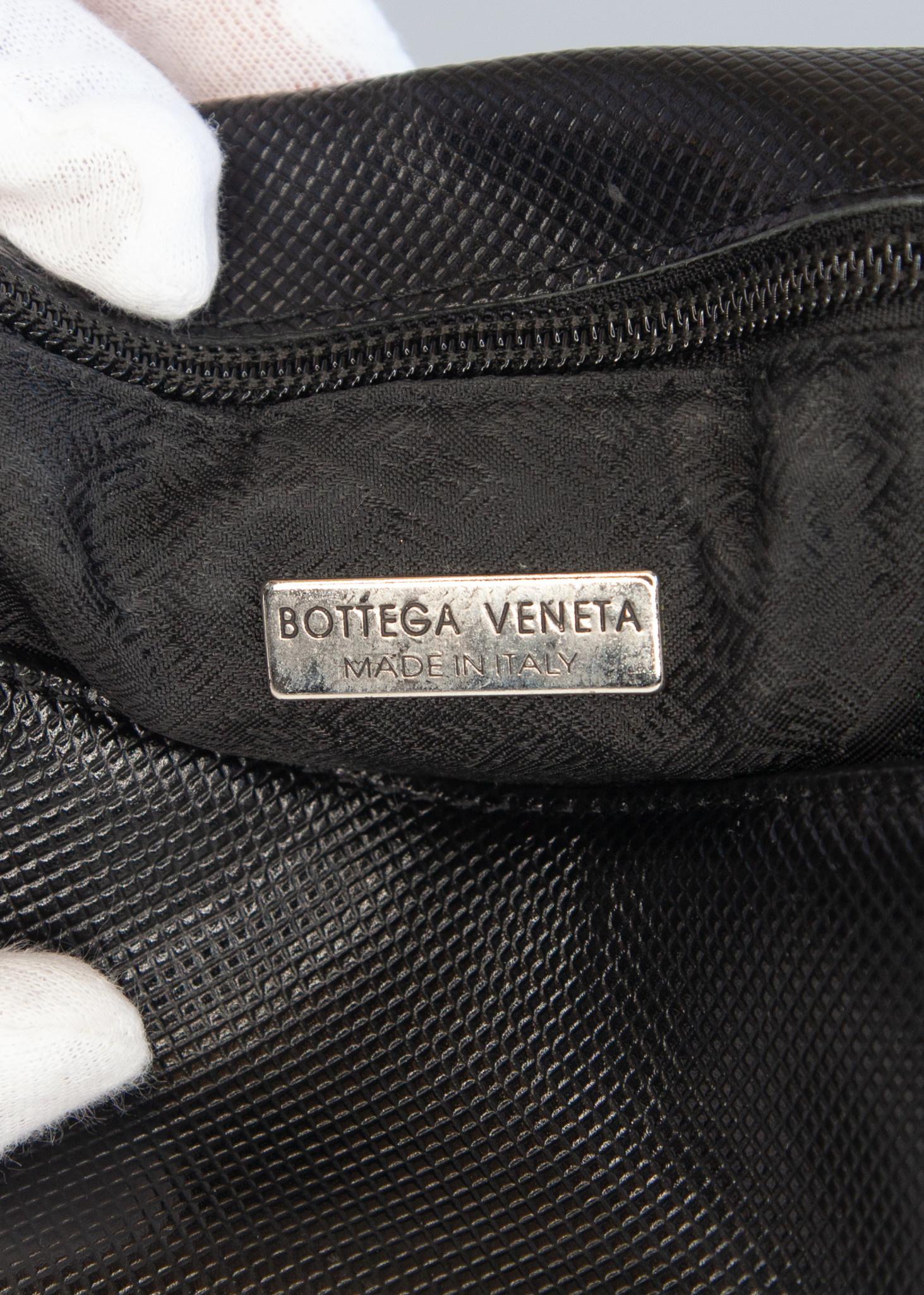 Bottega Veneta Vintage Black Safiano Leather Flap Bag For Sale 1
