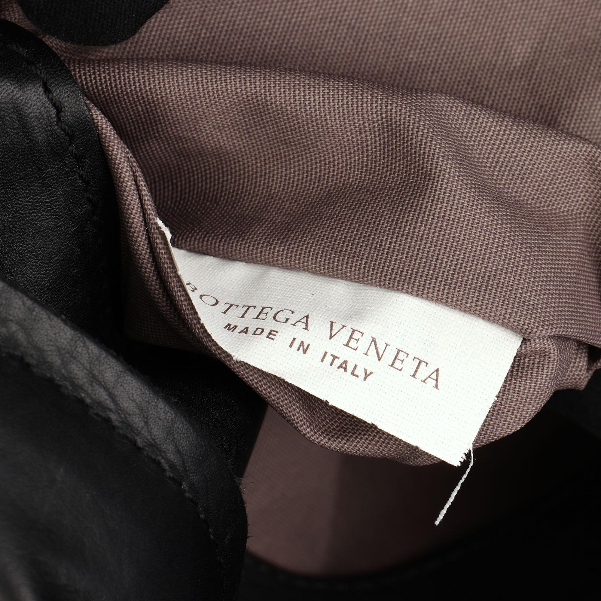 Bottega Veneta Black Woven Calfskin Leather Messenger Bag 2
