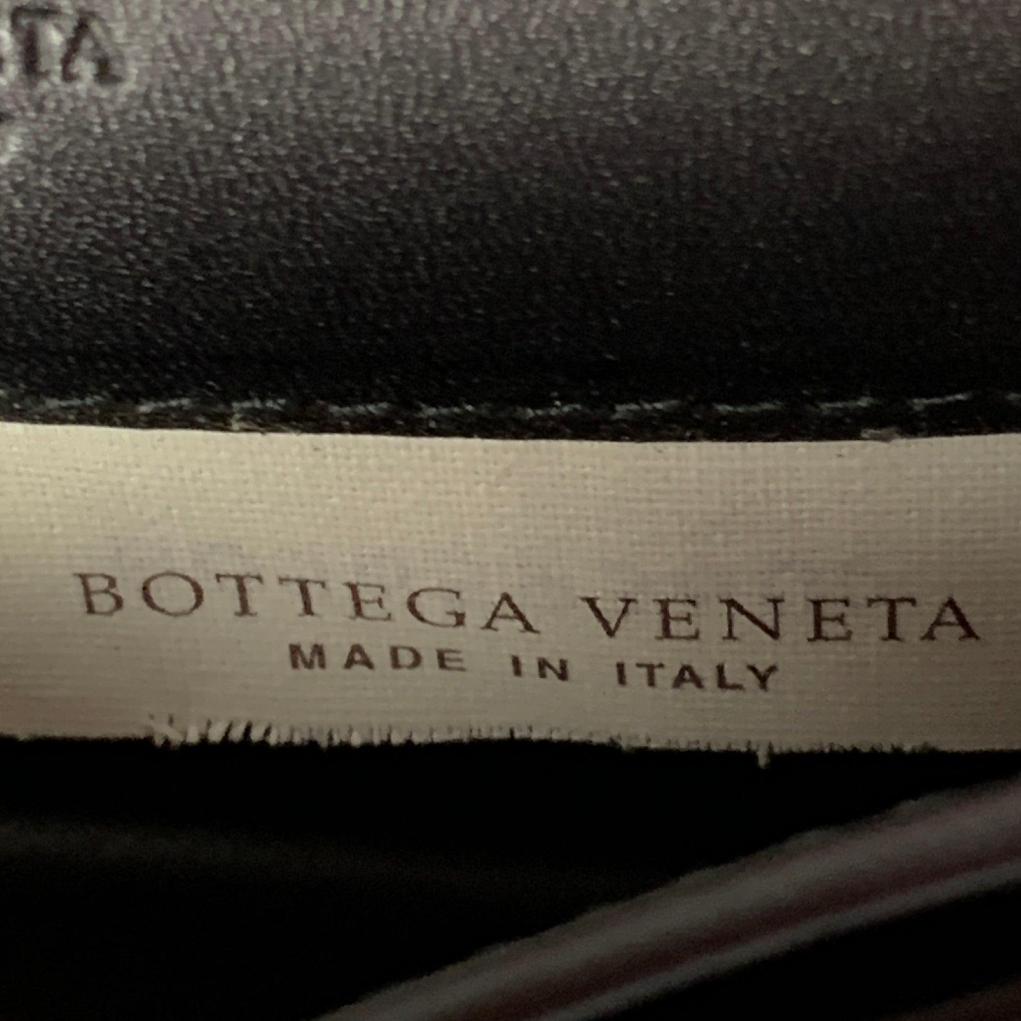 Men's BOTTEGA VENETA Black Woven Leather Wallet For Sale