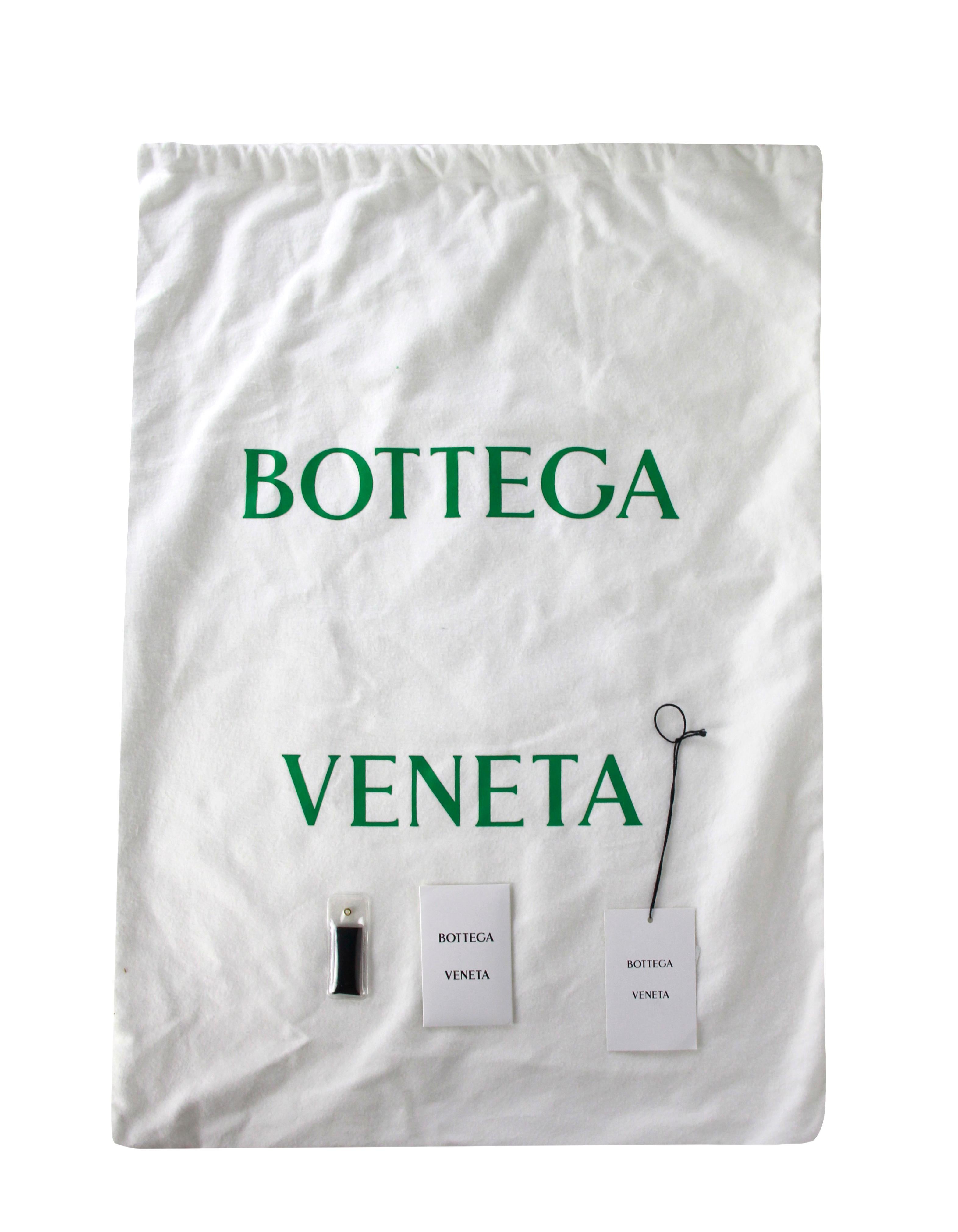 Bottega Veneta Bliss Washed Pink Leather Small Jodie Hobo Bag rt. $3, 800 2