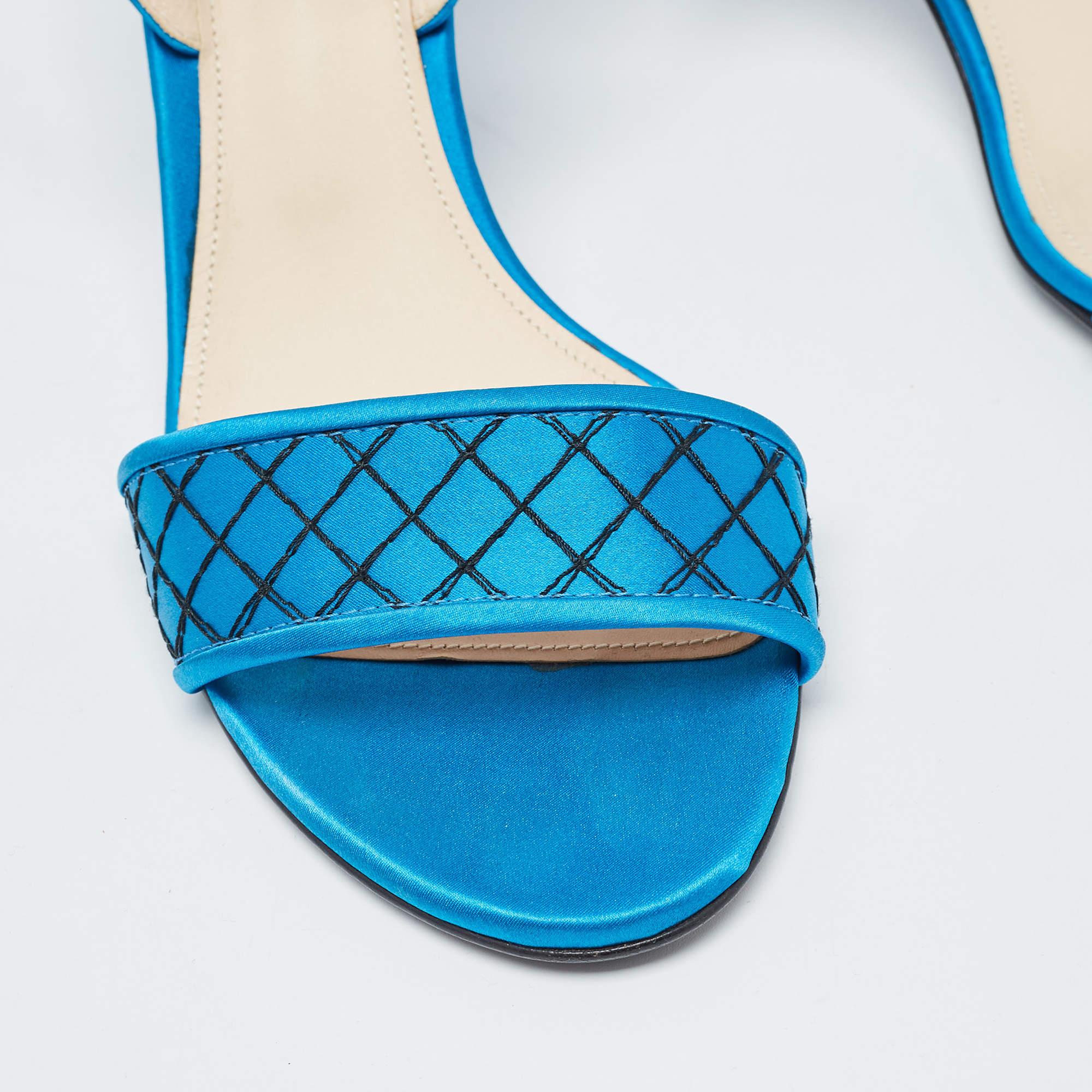 Bottega Veneta Blue/Black Satin Slingback Sandals Size 39 For Sale 1