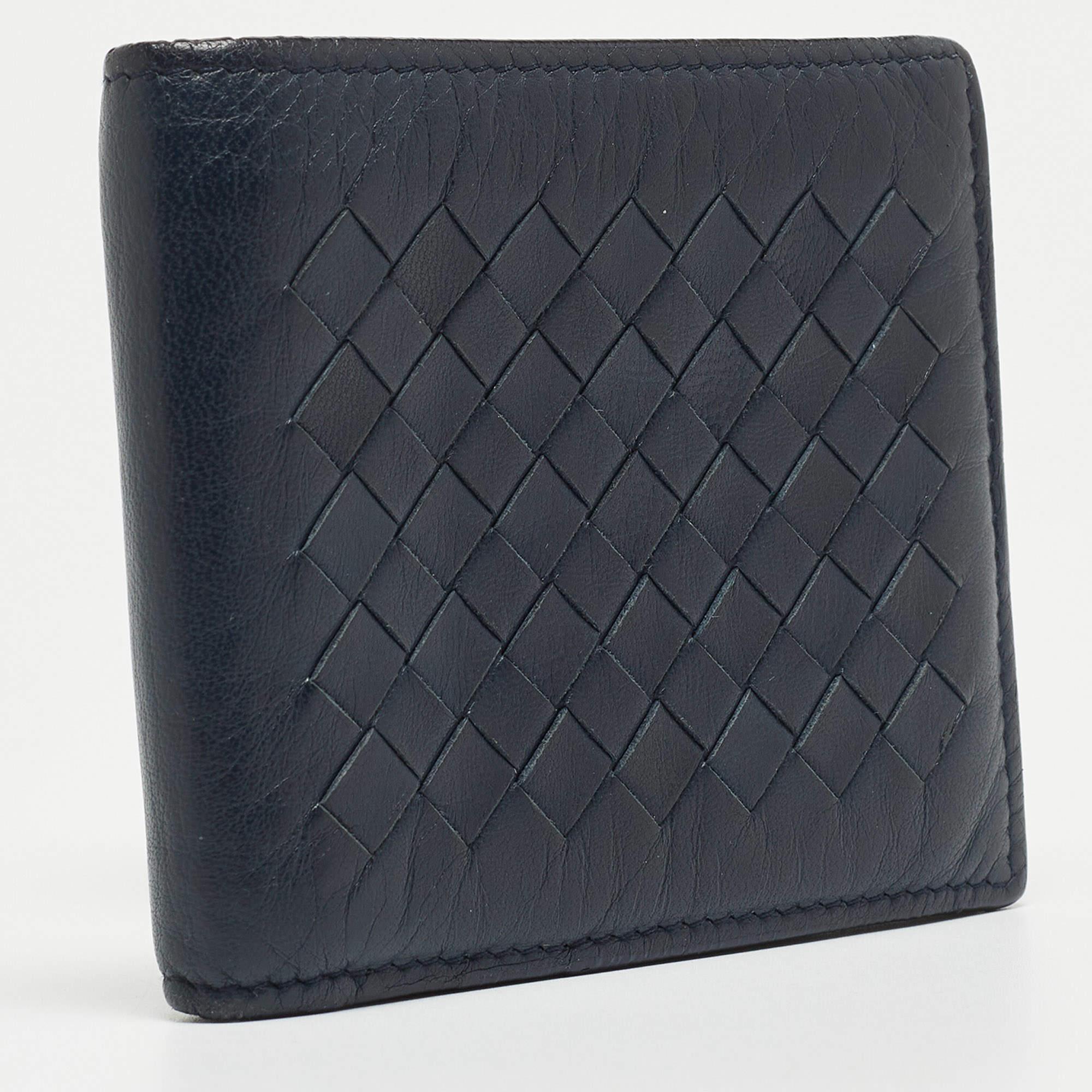 Black Bottega Veneta Blue Intrecciato Leather Bifold Wallet For Sale