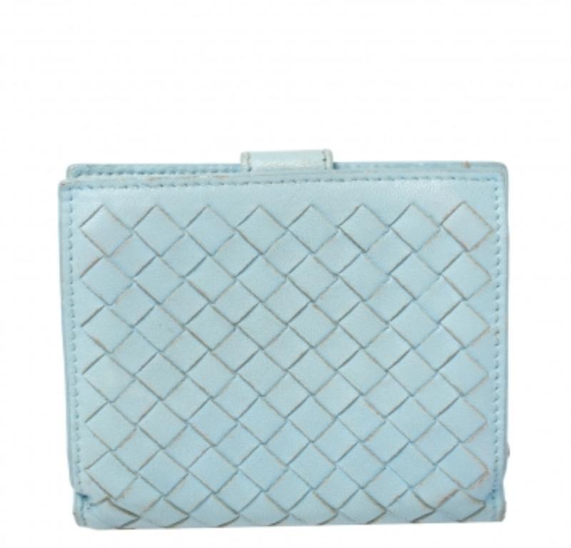Bottega Veneta Blue Intrecciato Leather French Wallet In Fair Condition For Sale In Dubai, Al Qouz 2