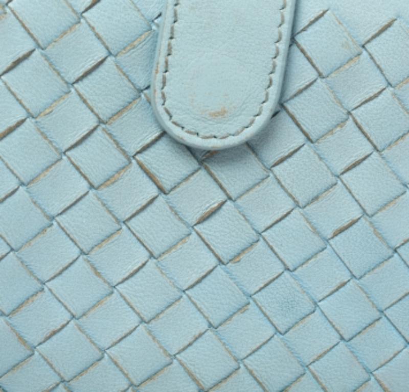 Bottega Veneta Blue Intrecciato Leather French Wallet For Sale 2