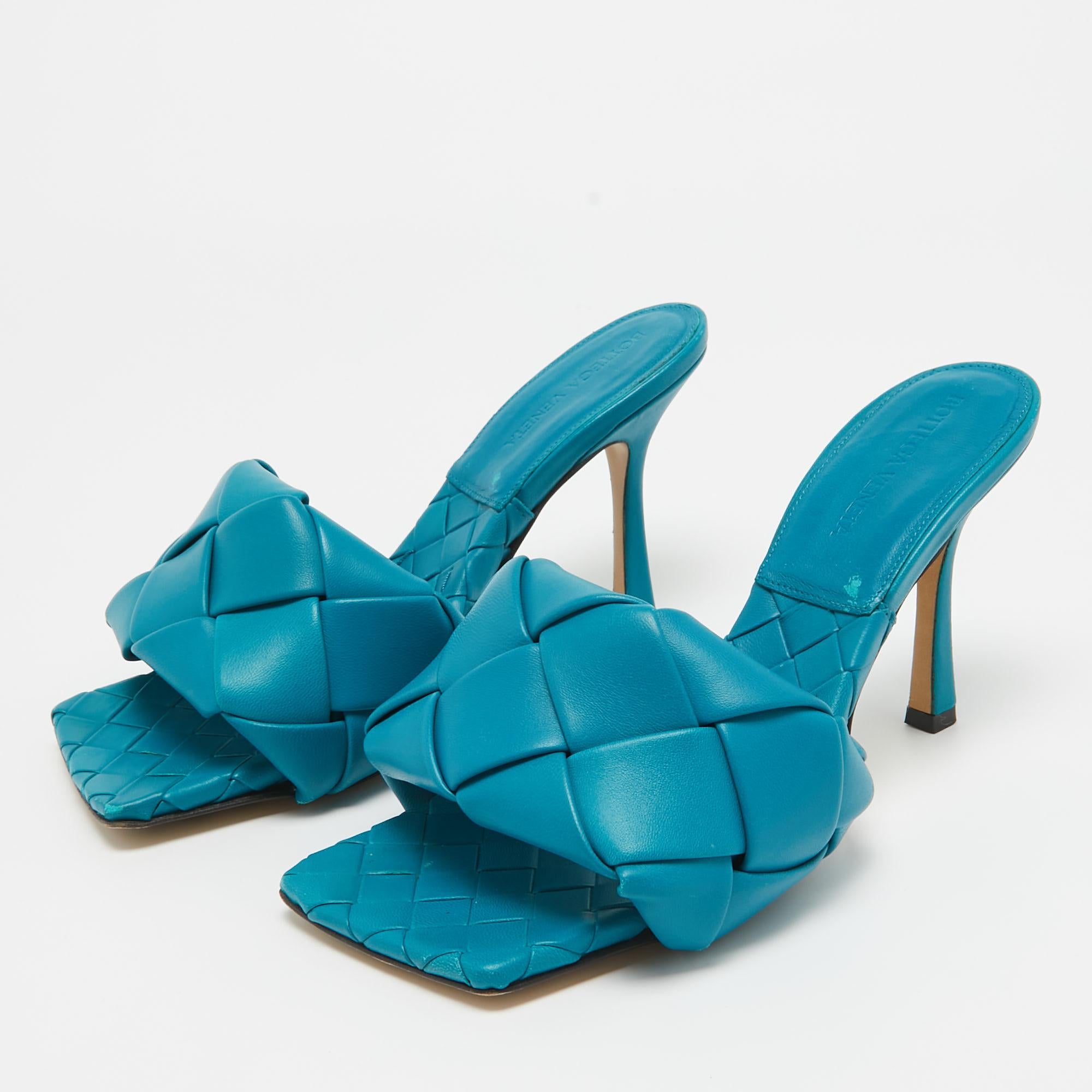 Bottega Veneta Blue Intrecciato Leather Lido Slide Sandals Size 38 2