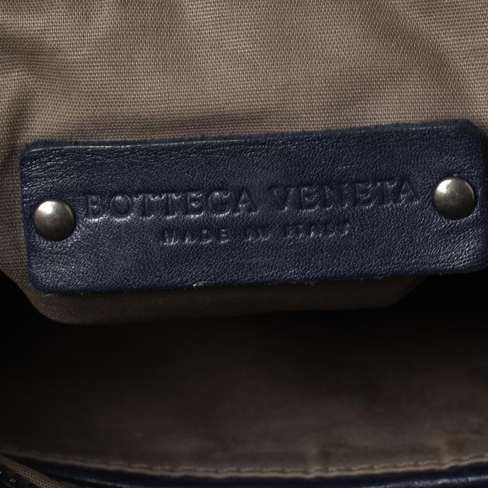 Bottega Veneta Blue Intrecciato Leather Messenger Bag 3