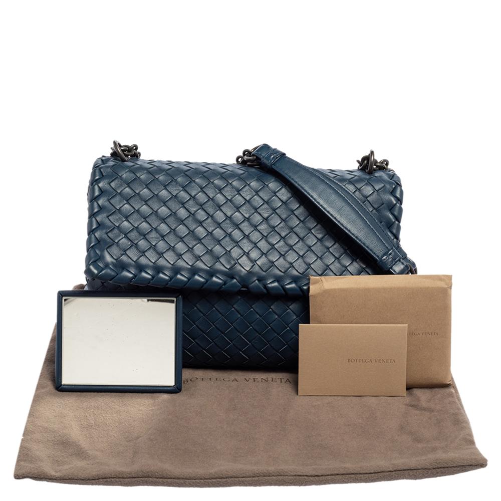 Bottega Veneta Blue Intrecciato Leather Olimpia Shoulder Bag In Good Condition In Dubai, Al Qouz 2