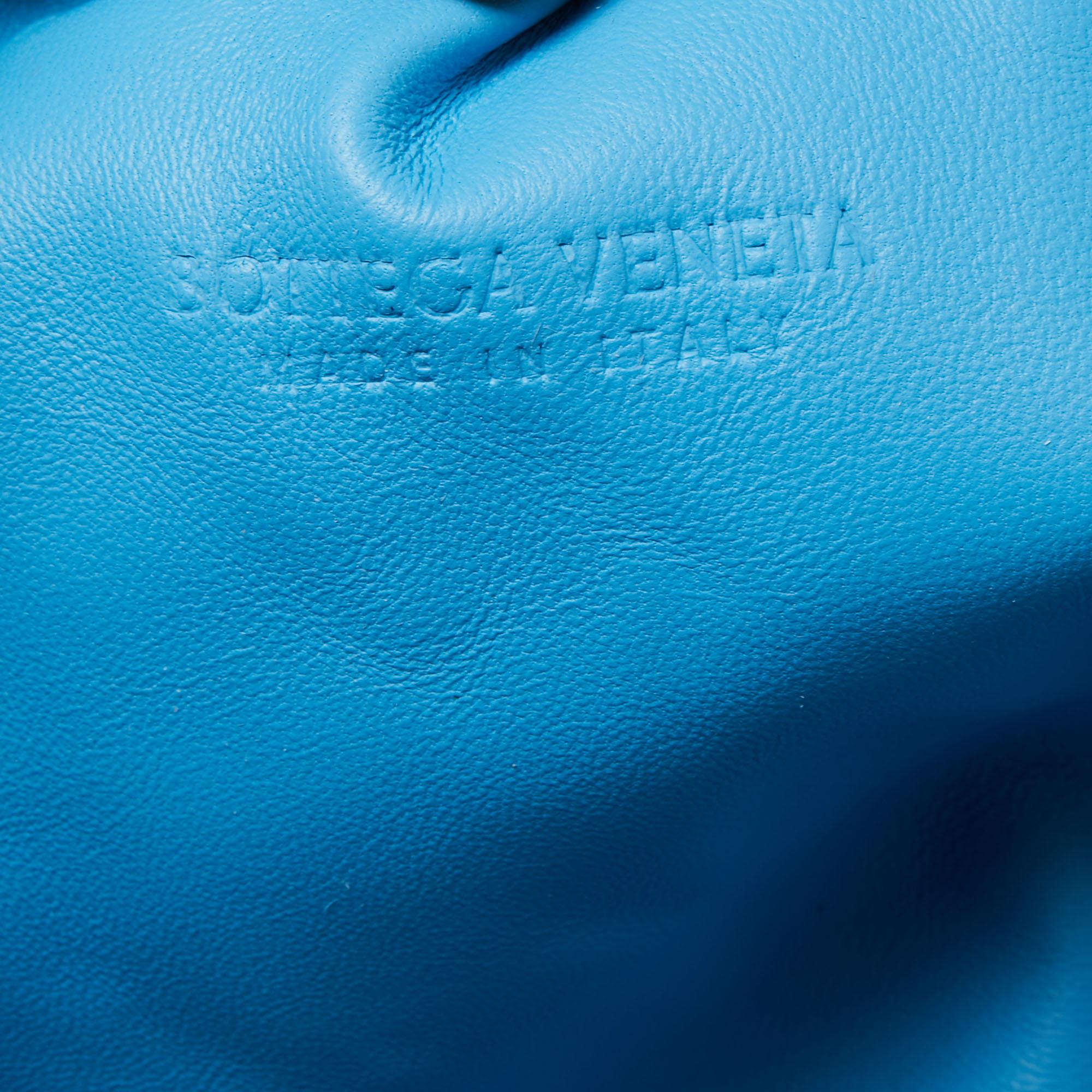 Bottega Veneta Blue Intrecciato Leather Pouch Clutch 3
