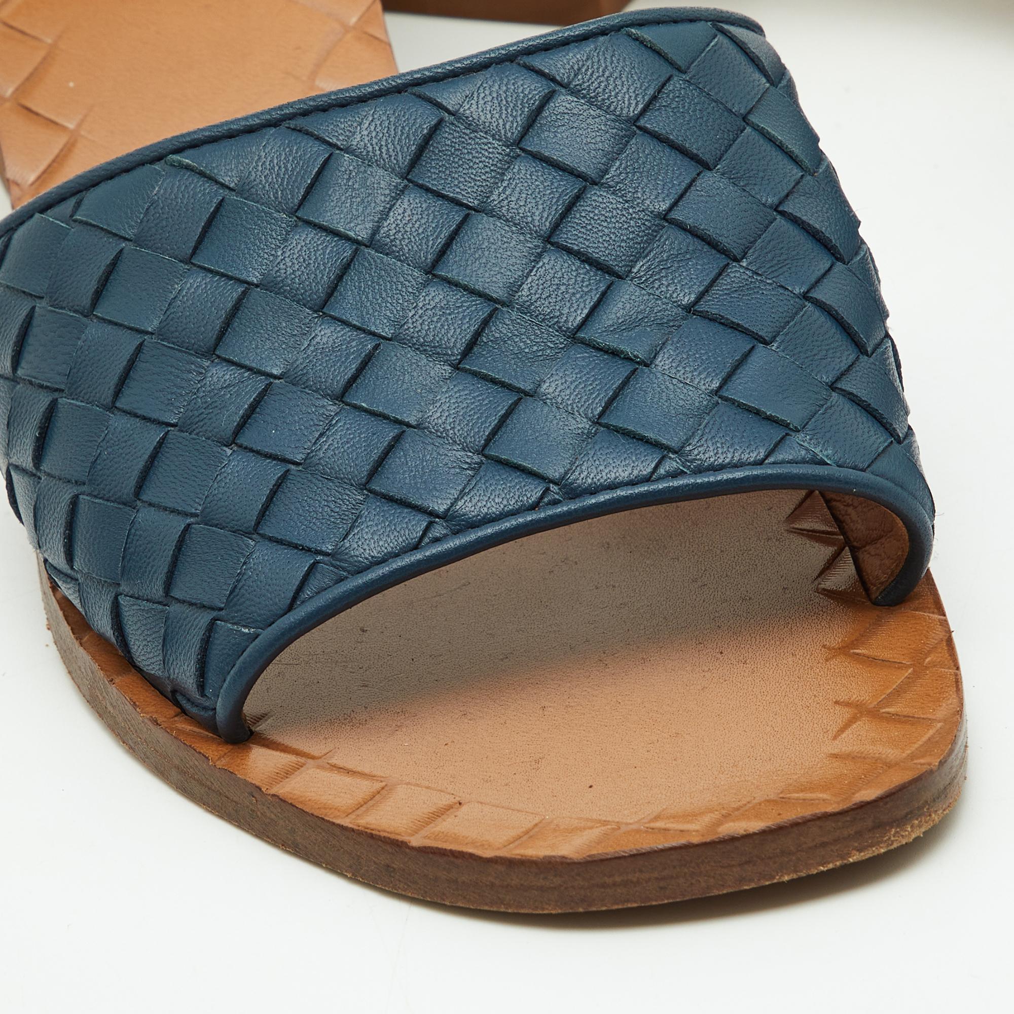 Bottega Veneta Blue Intrecciato Leather Ravello Slides Size 41 3