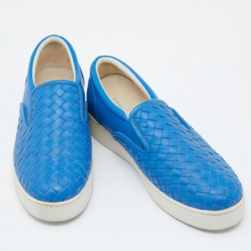 Bleu Bottega Veneta Baskets bleues Intrecciato en cuir, taille 38,5 en vente
