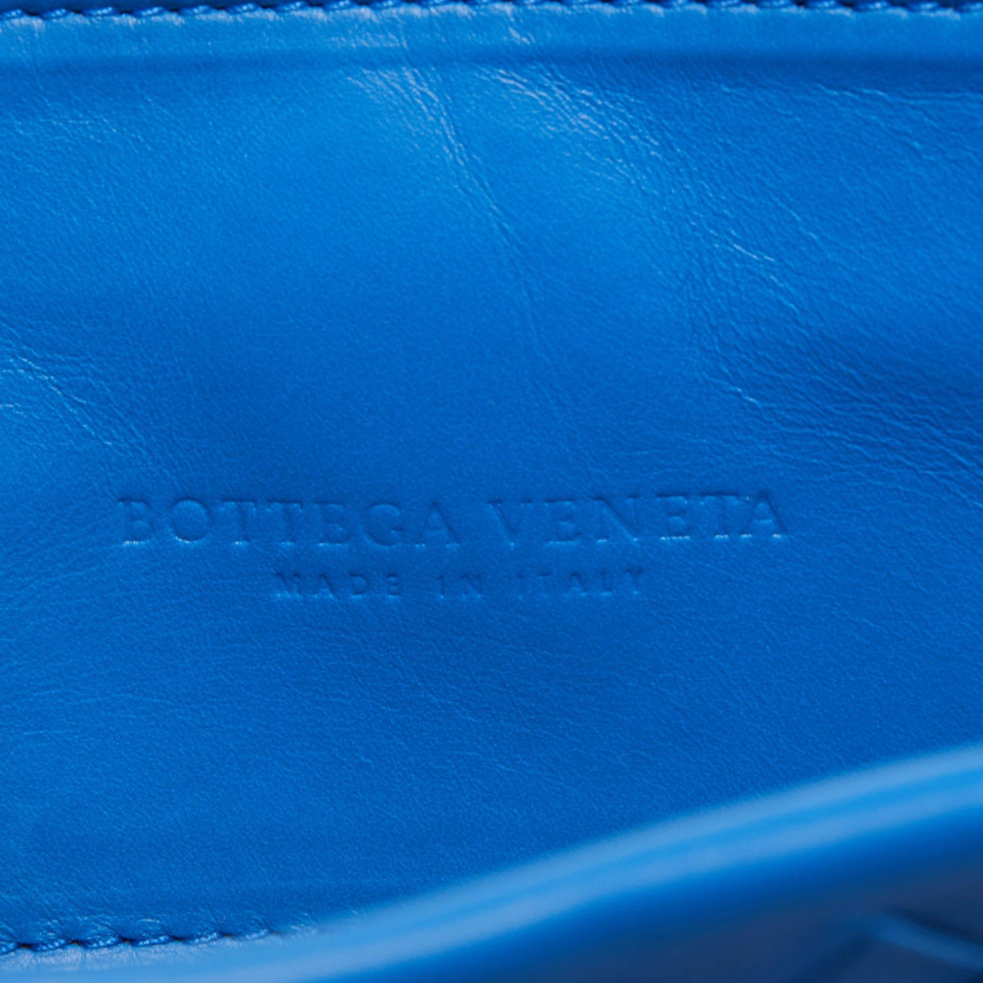 Women's Bottega Veneta Blue Intrecciato Leather Small Roma Tote