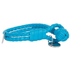 BOTTEGA VENETA blaues KNOT INTRECCIATO DOUBLE-Armband aus Leder