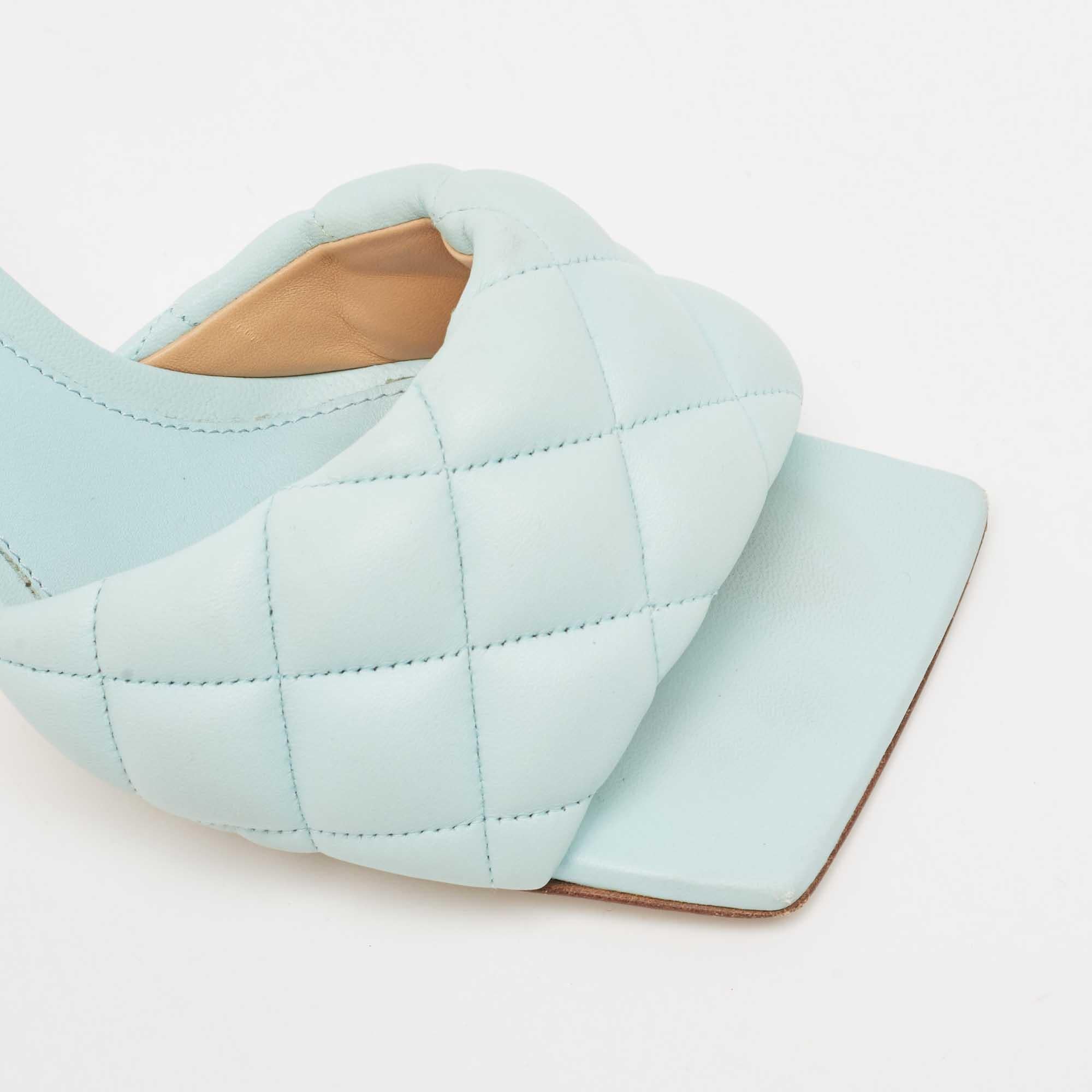 Bottega Veneta Blue Leather Lido Sandals Size 36 For Sale 3