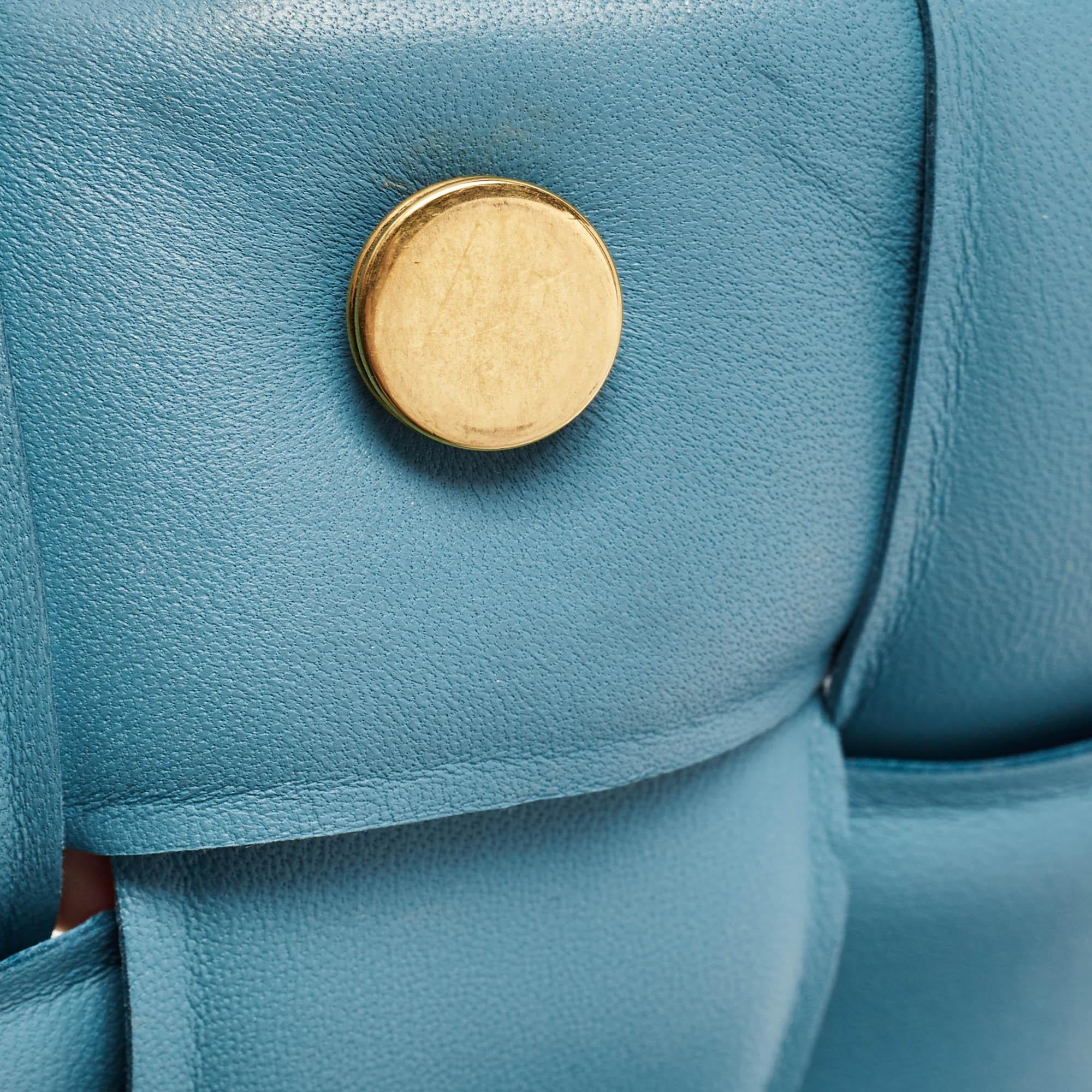 Bottega Veneta Blue Padded Leather Chain Cassette Shoulder Bag For Sale 5
