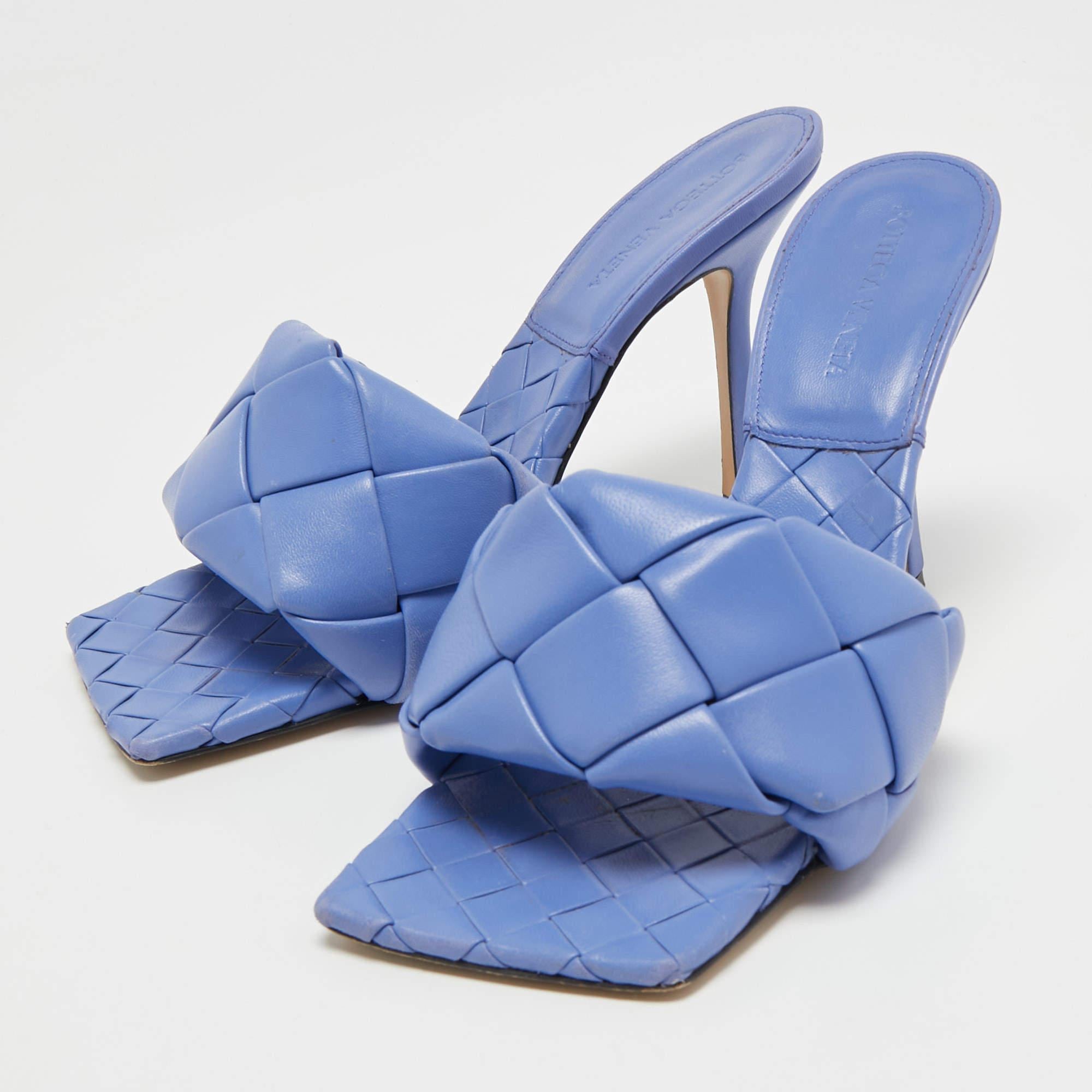 Women's Bottega Veneta Blue Quilted Leather Lido Slide Sandals Size 39.5