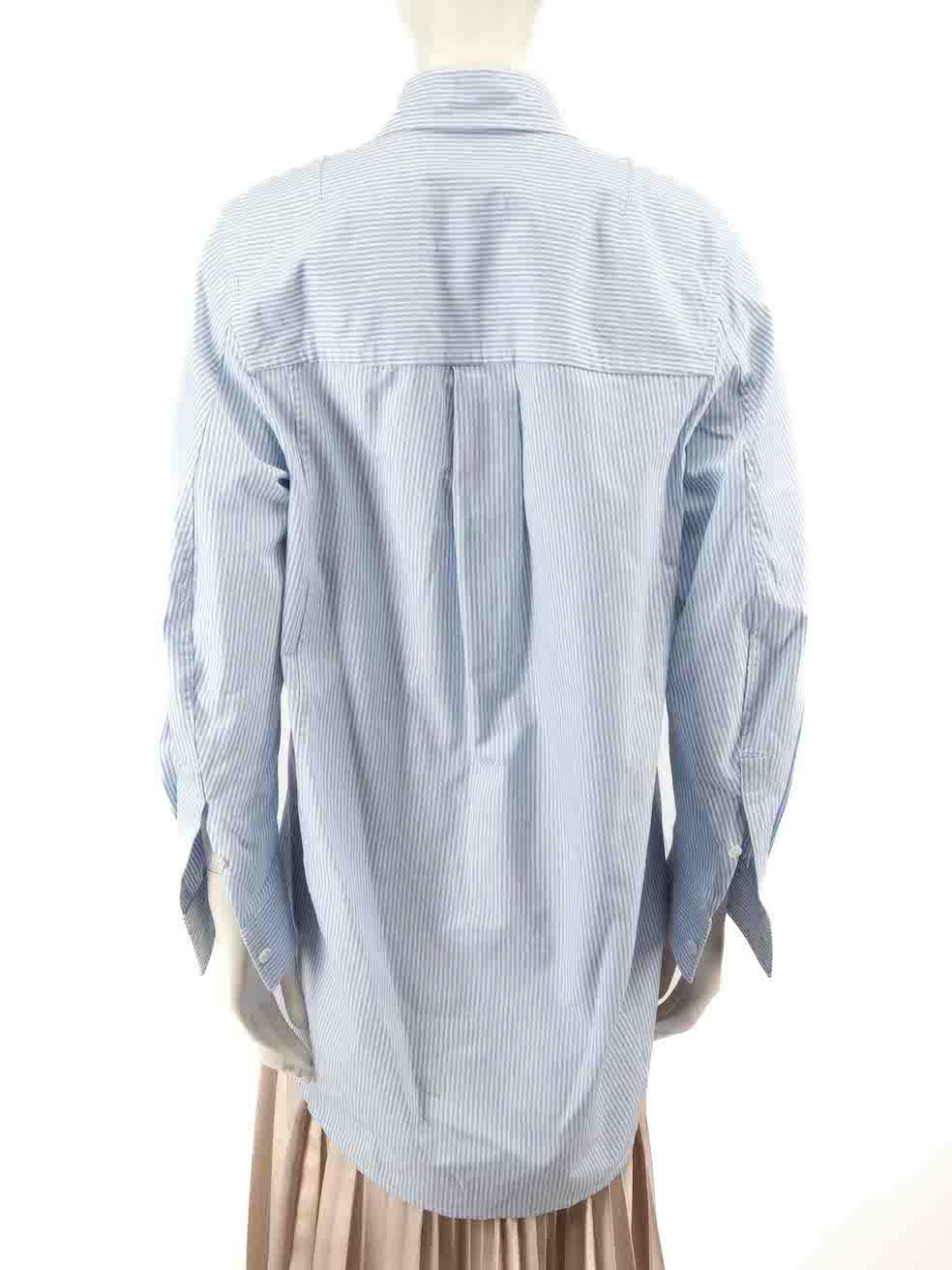 Blau gestreiftes Hemd von Bottega Veneta, Größe S (Grau) im Angebot