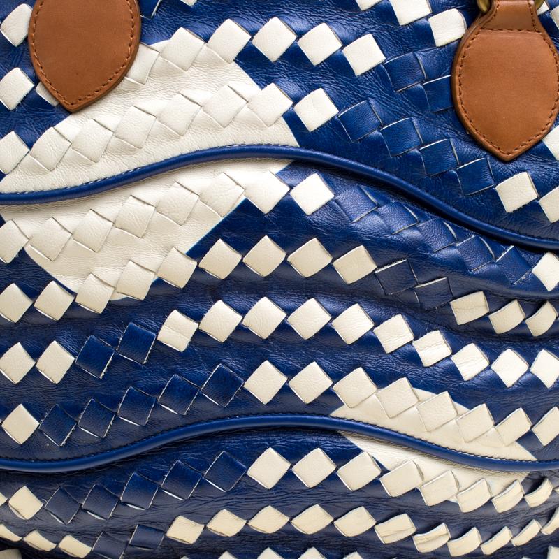 Women's Bottega Veneta Blue/White Intrecciato Leather Bucket Bag