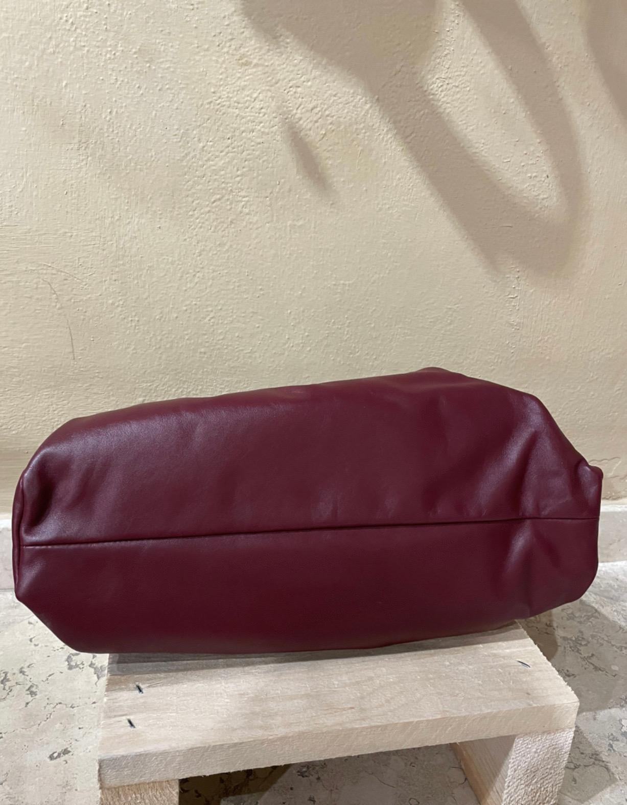 Bottega Veneta Bordeaux Leather Shoulder bag  For Sale 2