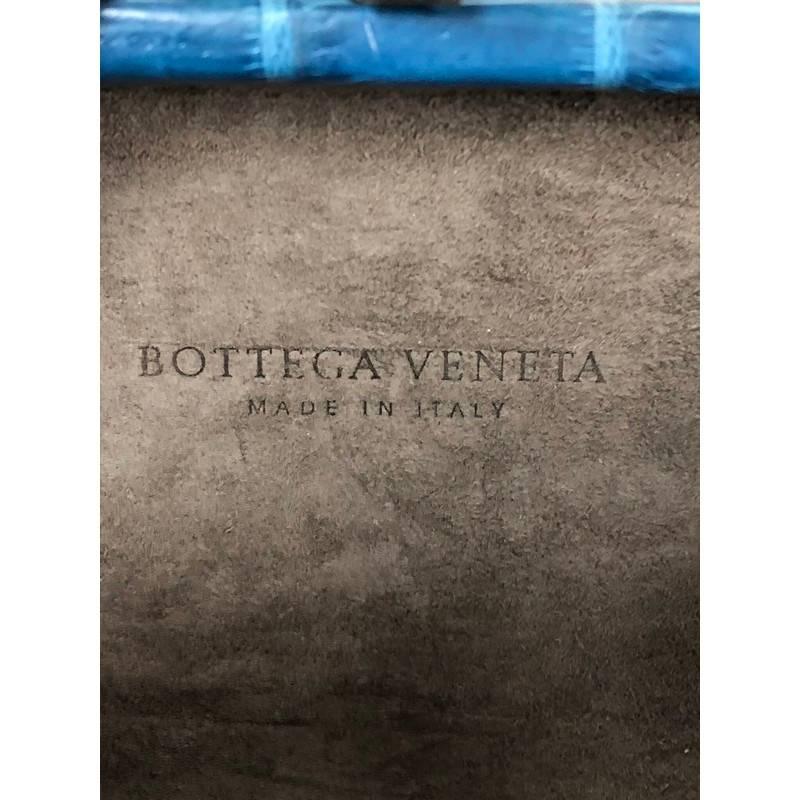 Bottega Veneta Box Knot Clutch Crocodile Small In Excellent Condition In NY, NY
